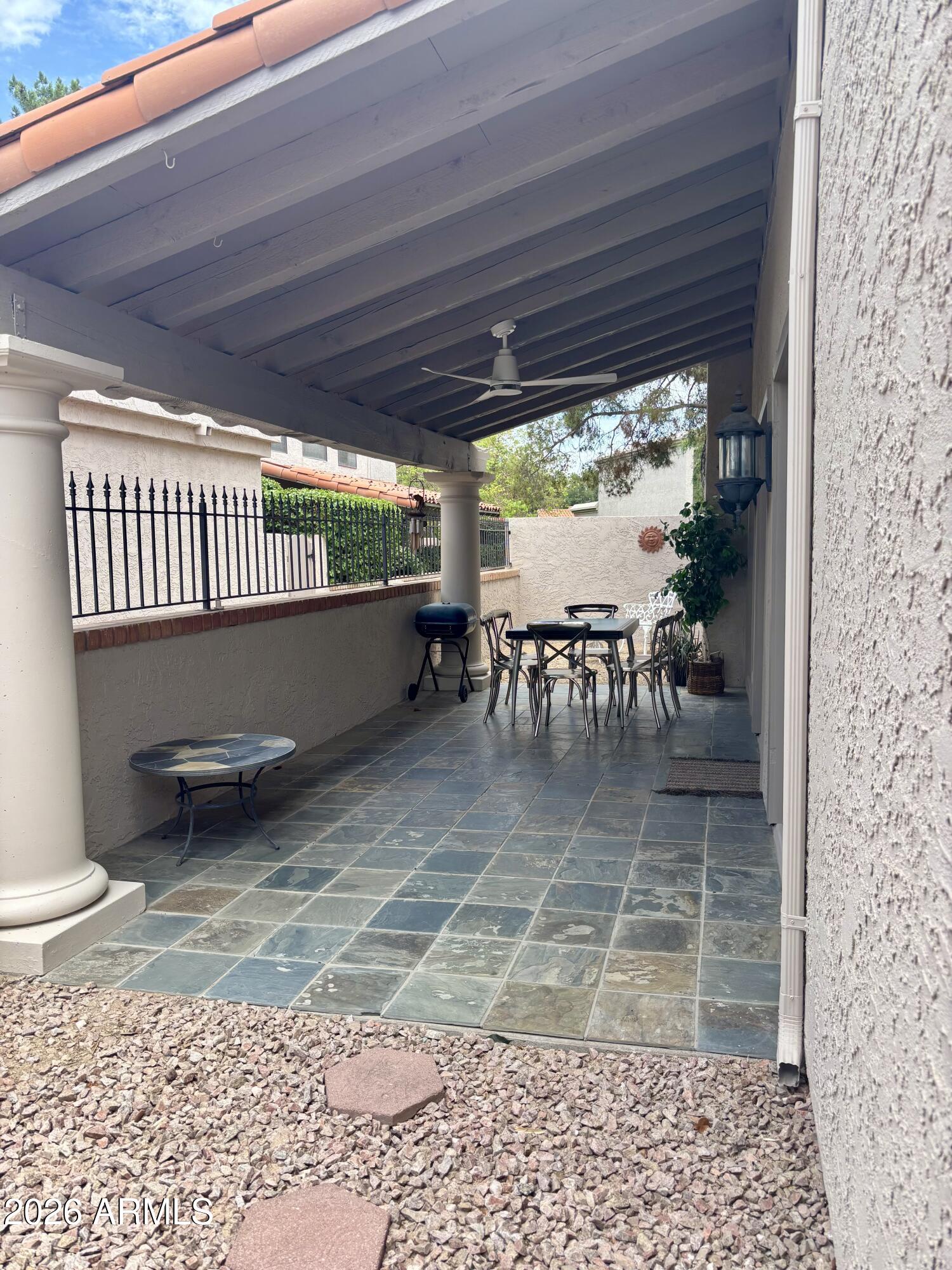 LA JOLLA BLANCA - Residential Lease