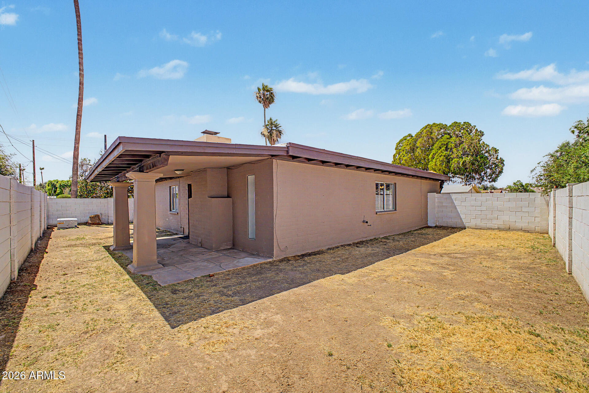 DEB LIN CIRCLE - Residential