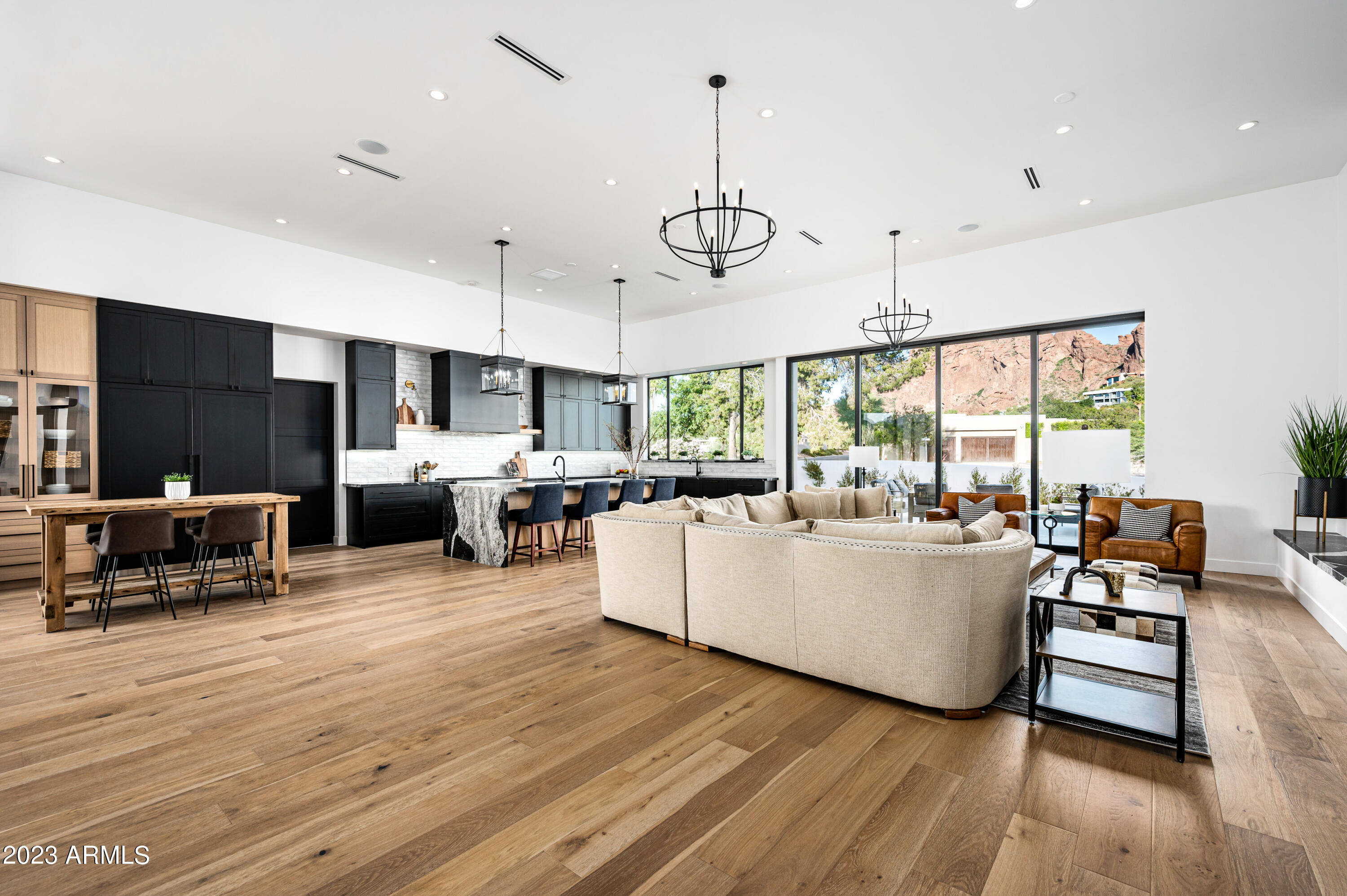 HERITAGE HILLS UNIT 1 - Residential