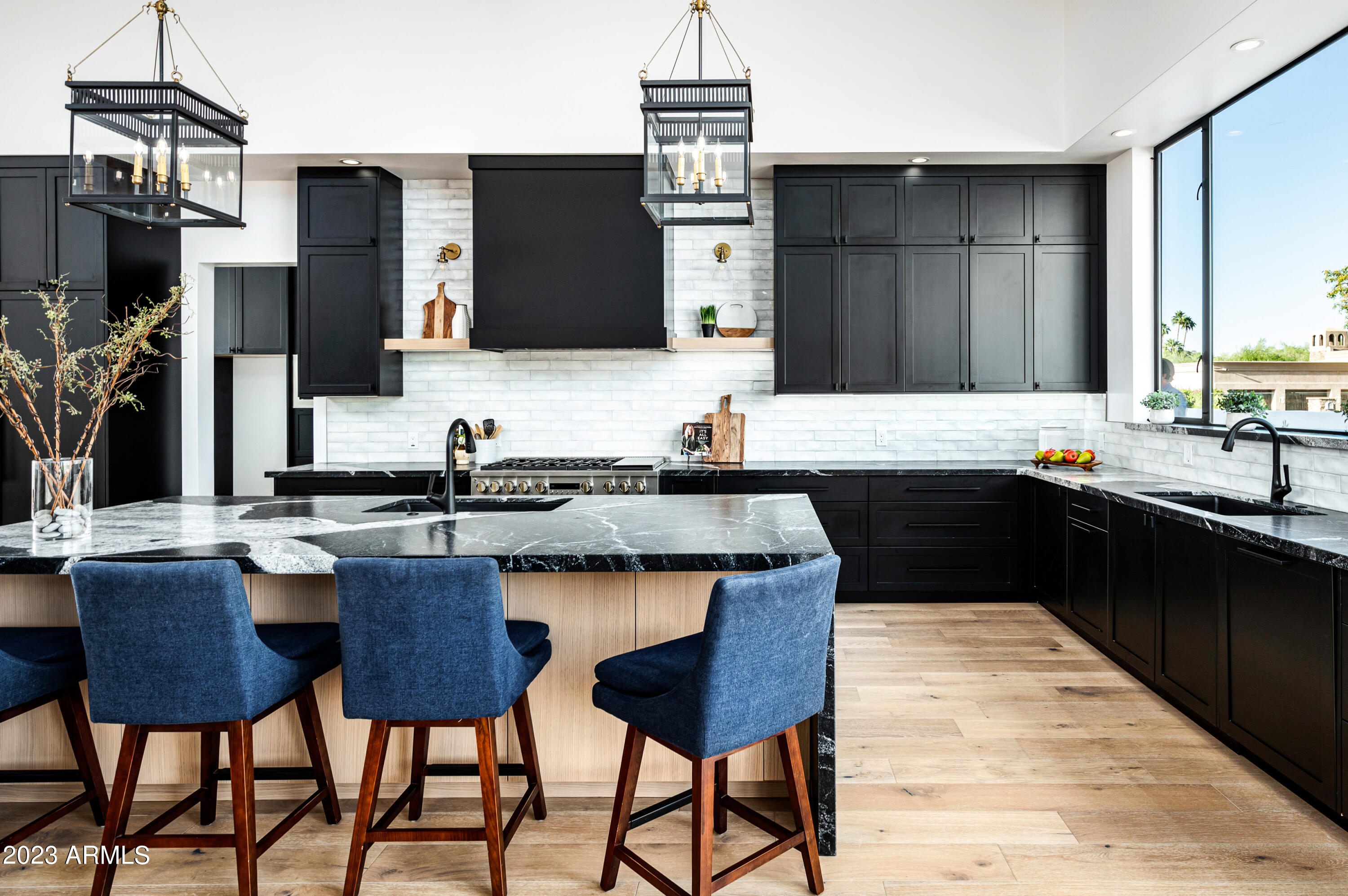 HERITAGE HILLS UNIT 1 - Residential