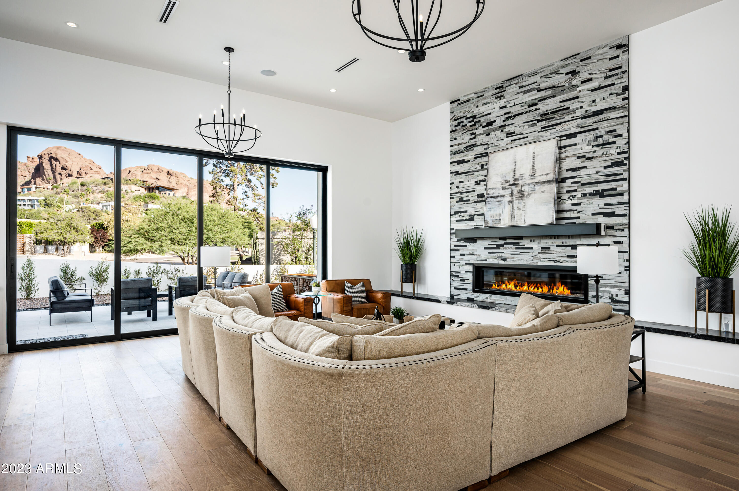 HERITAGE HILLS UNIT 1 - Residential