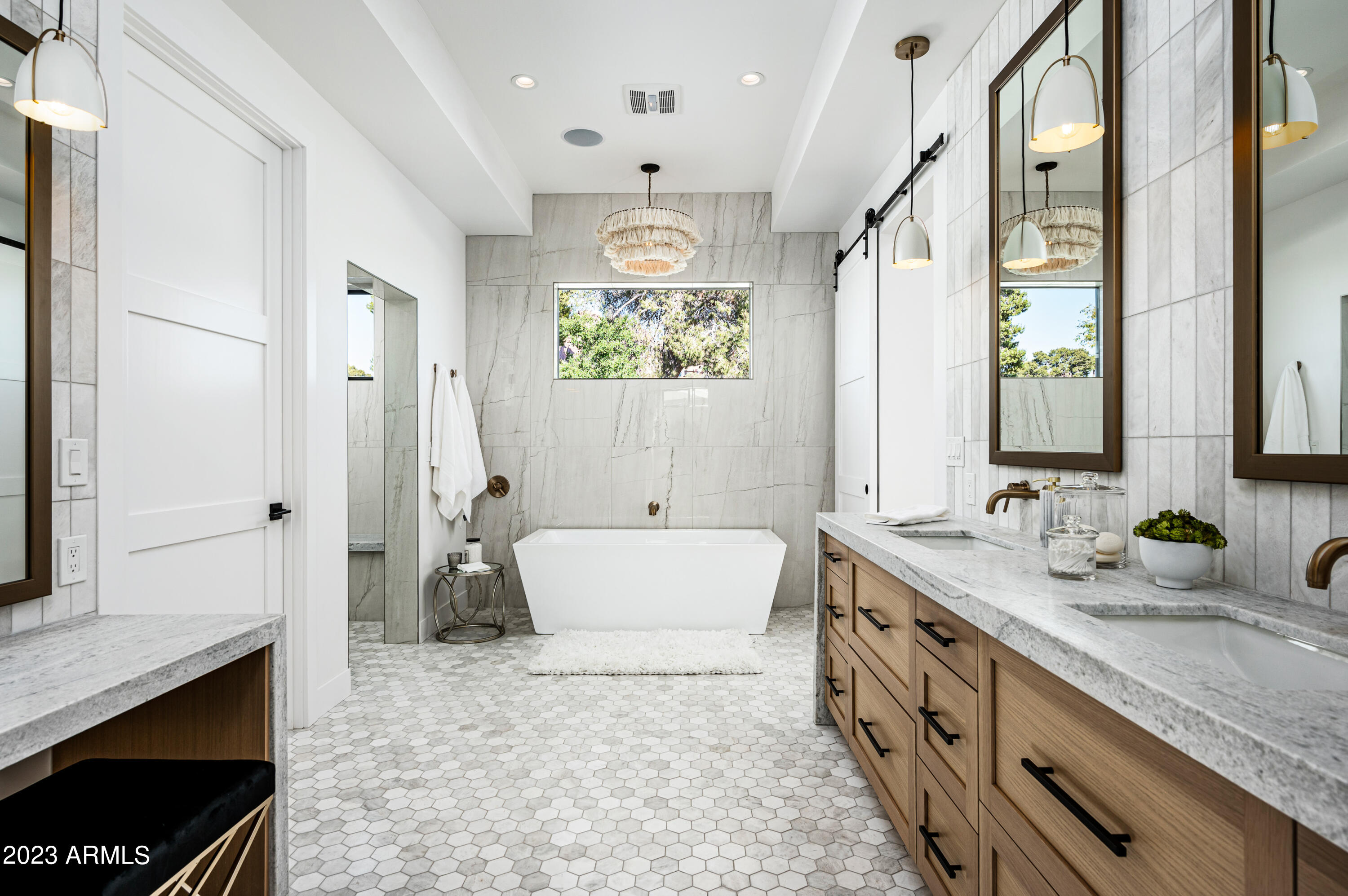 HERITAGE HILLS UNIT 1 - Residential