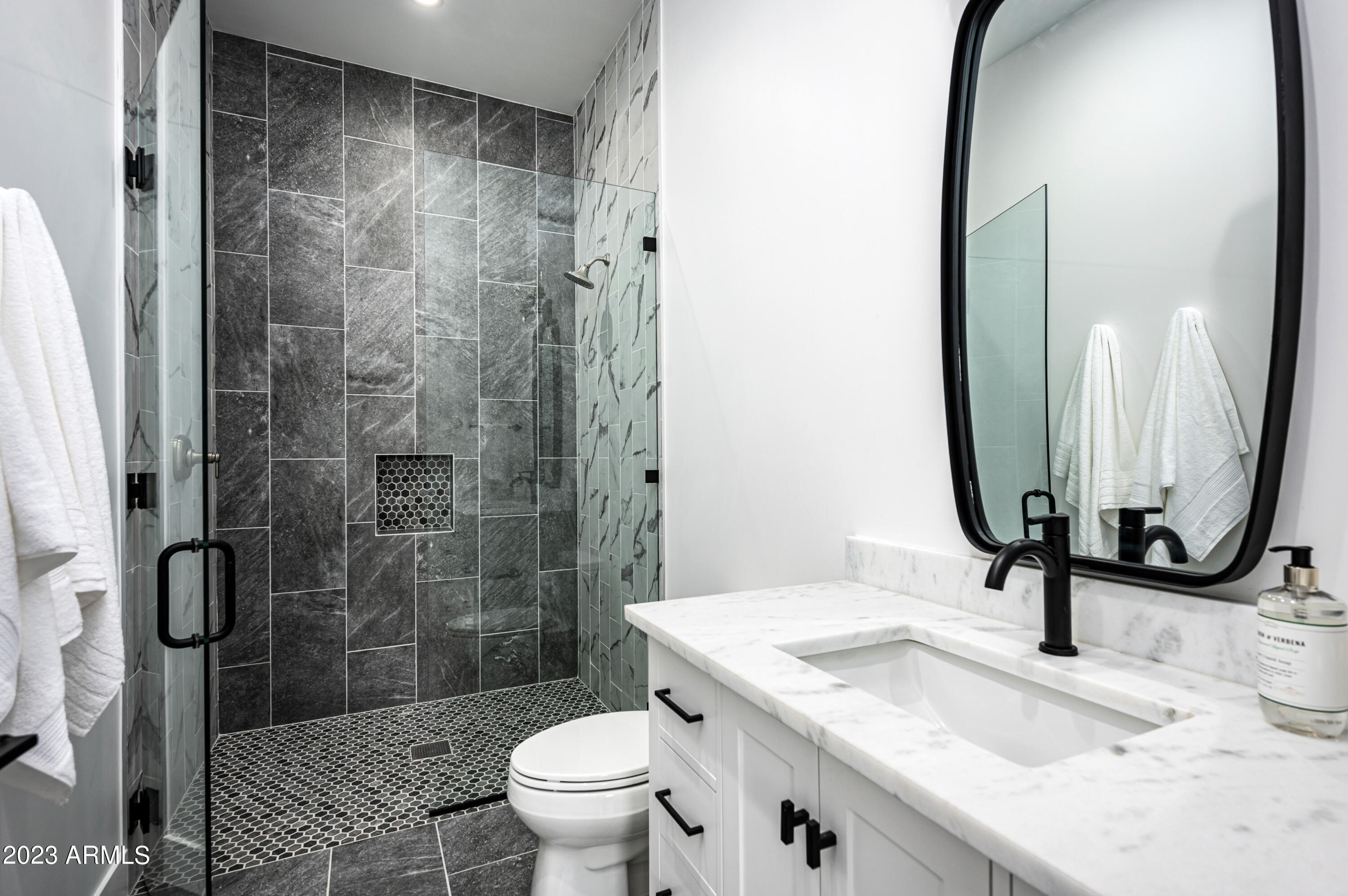 HERITAGE HILLS UNIT 1 - Residential