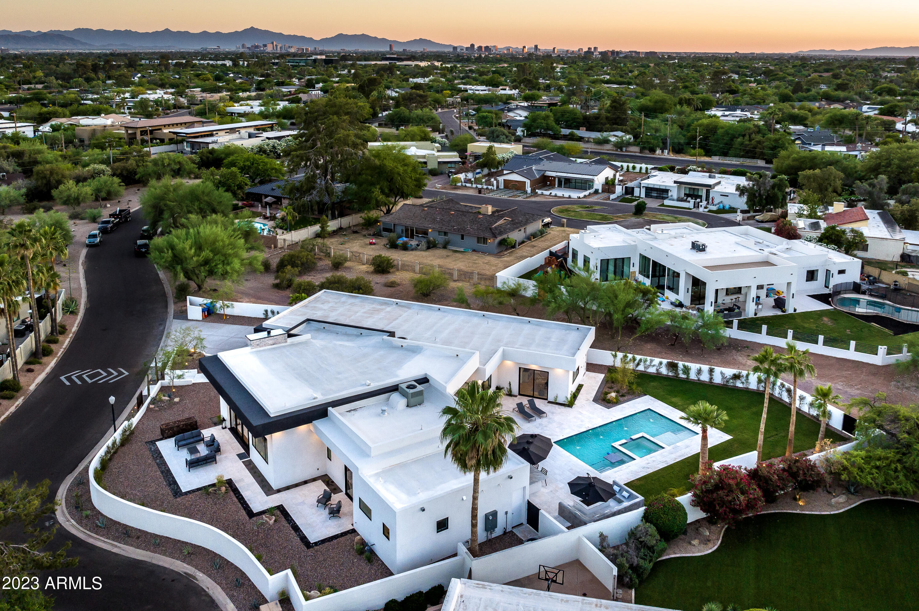 HERITAGE HILLS UNIT 1 - Residential