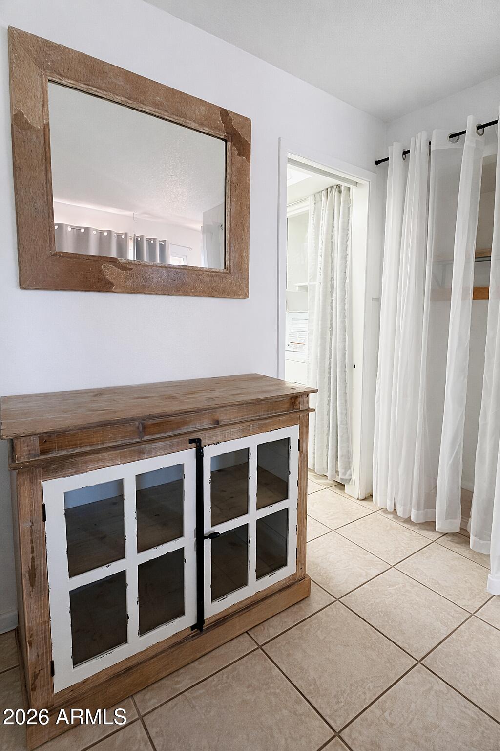CASITA HERMOSA - Residential
