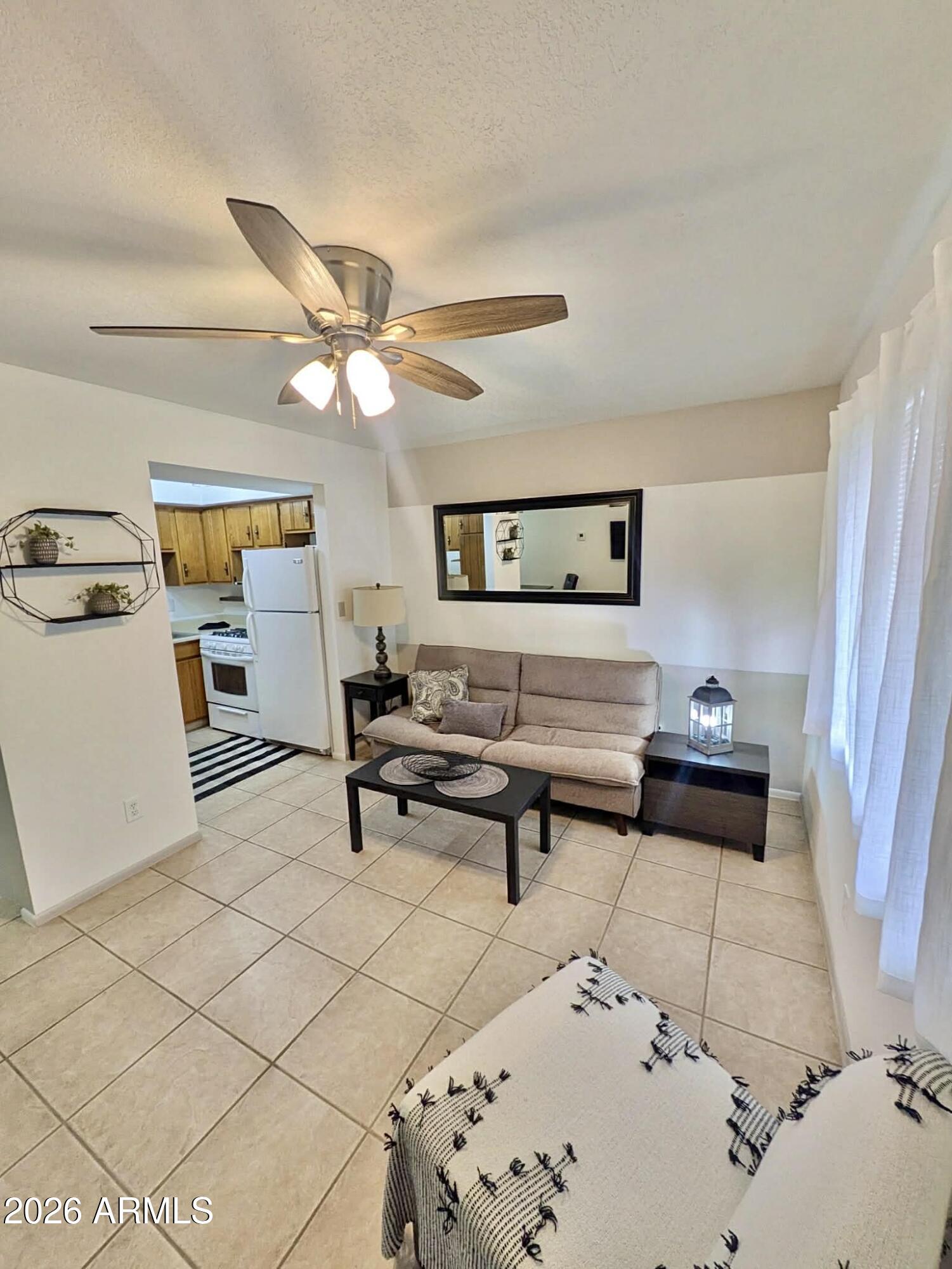 CASITA HERMOSA - Residential