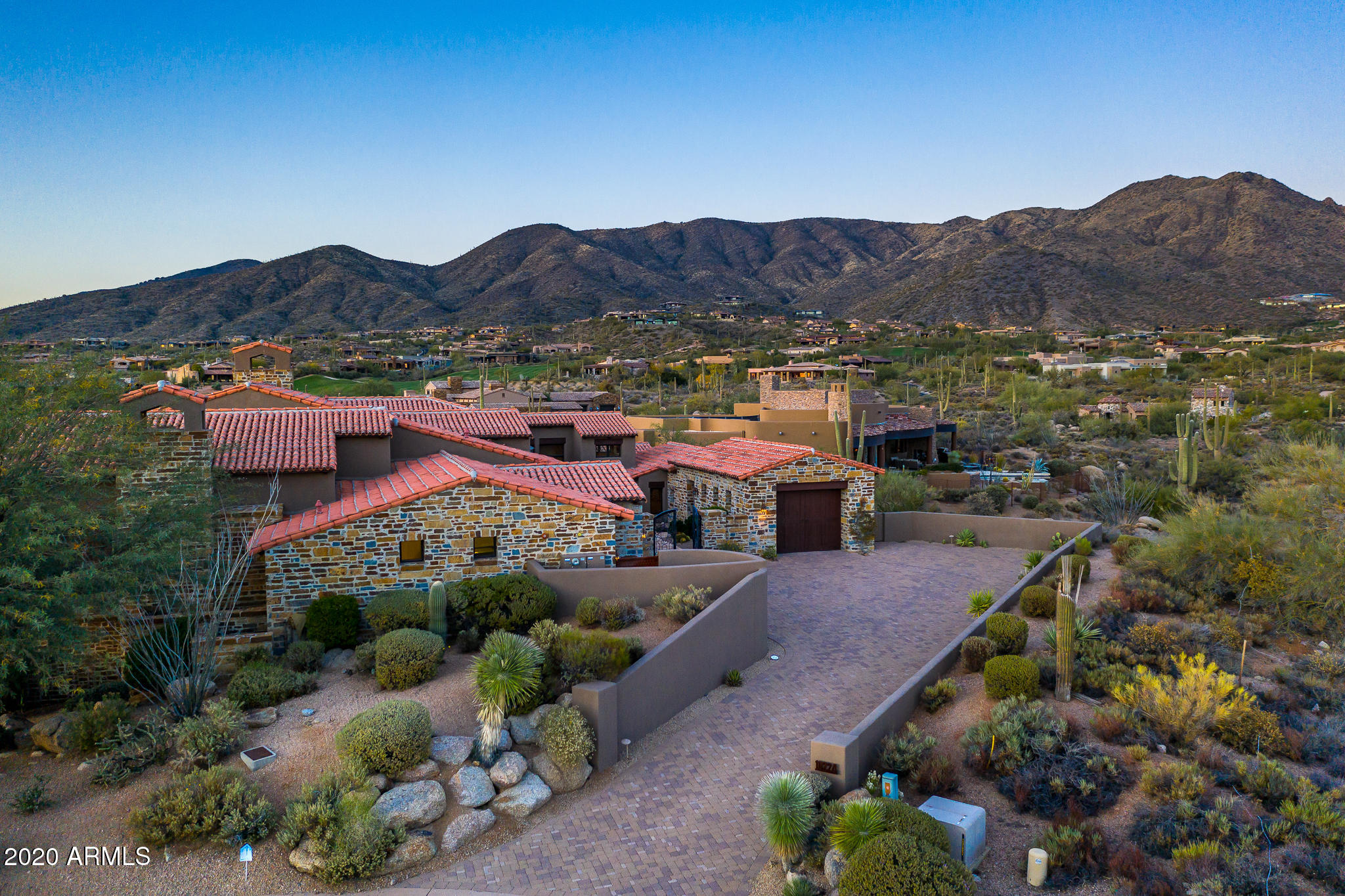 DESERT MOUNTAIN PH 3 UT 39 COCHISE/GERONIMO VILLAG - Residential