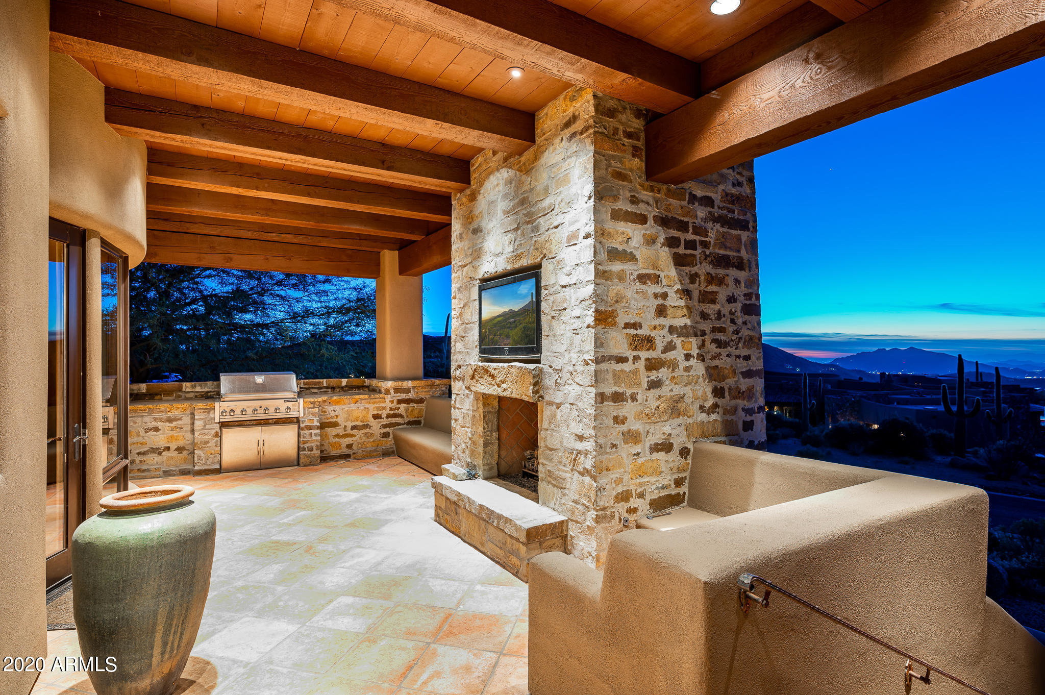 DESERT MOUNTAIN PH 3 UT 39 COCHISE/GERONIMO VILLAG - Residential