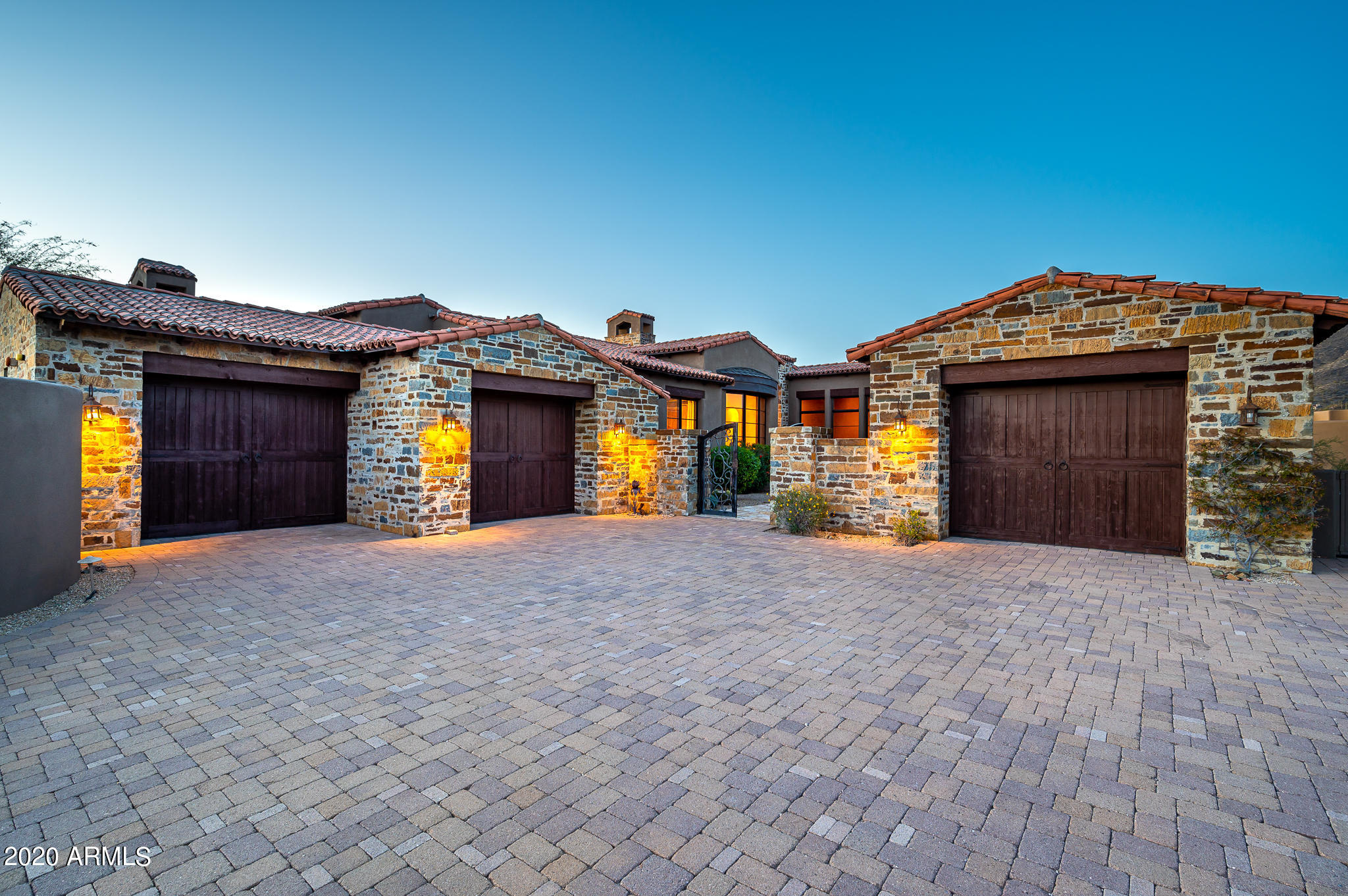 DESERT MOUNTAIN PH 3 UT 39 COCHISE/GERONIMO VILLAG - Residential