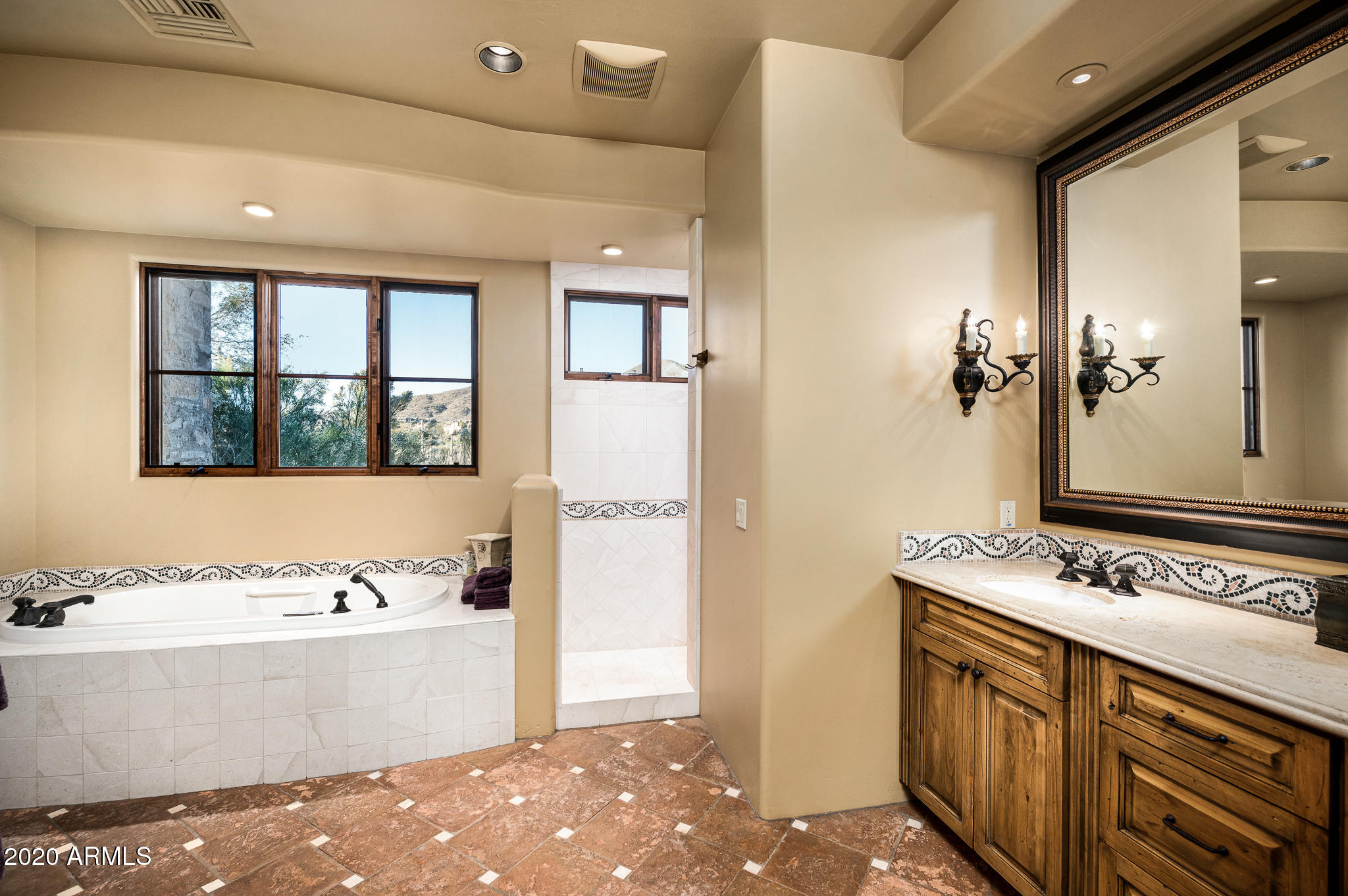 DESERT MOUNTAIN PH 3 UT 39 COCHISE/GERONIMO VILLAG - Residential