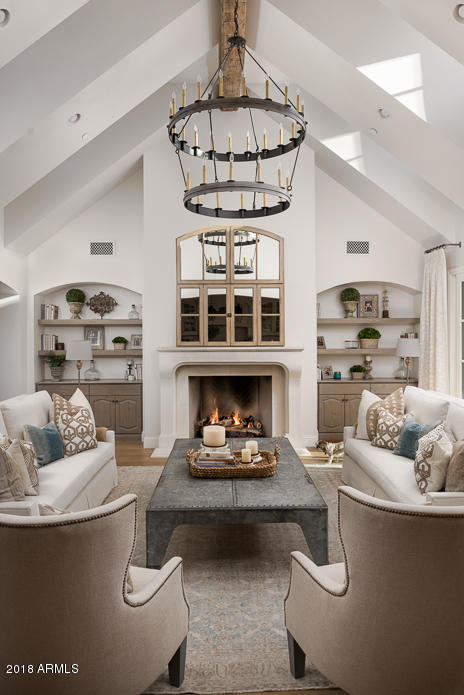 Lafayette Villa 2 - Residential
