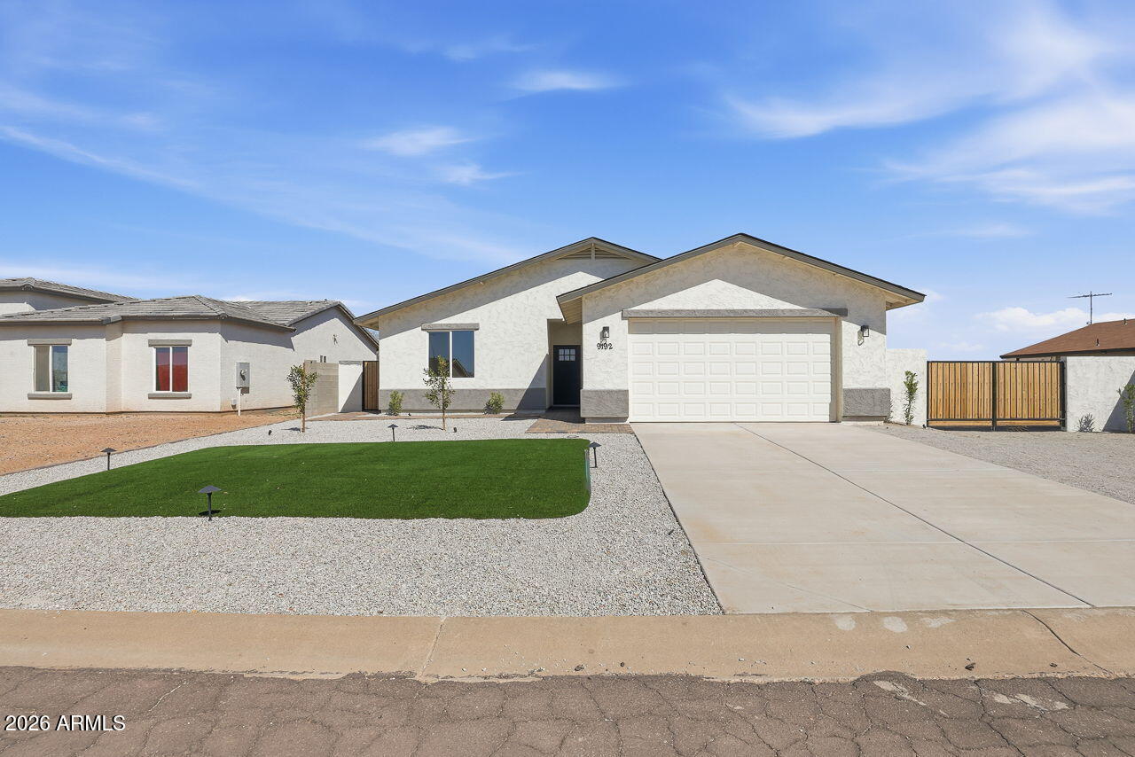 arizona city unit seven - Residential