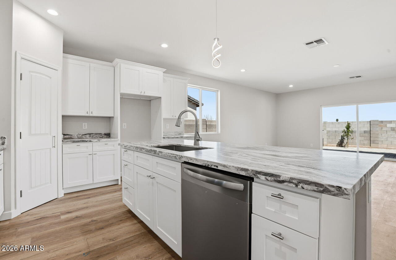 arizona city unit seven - Residential