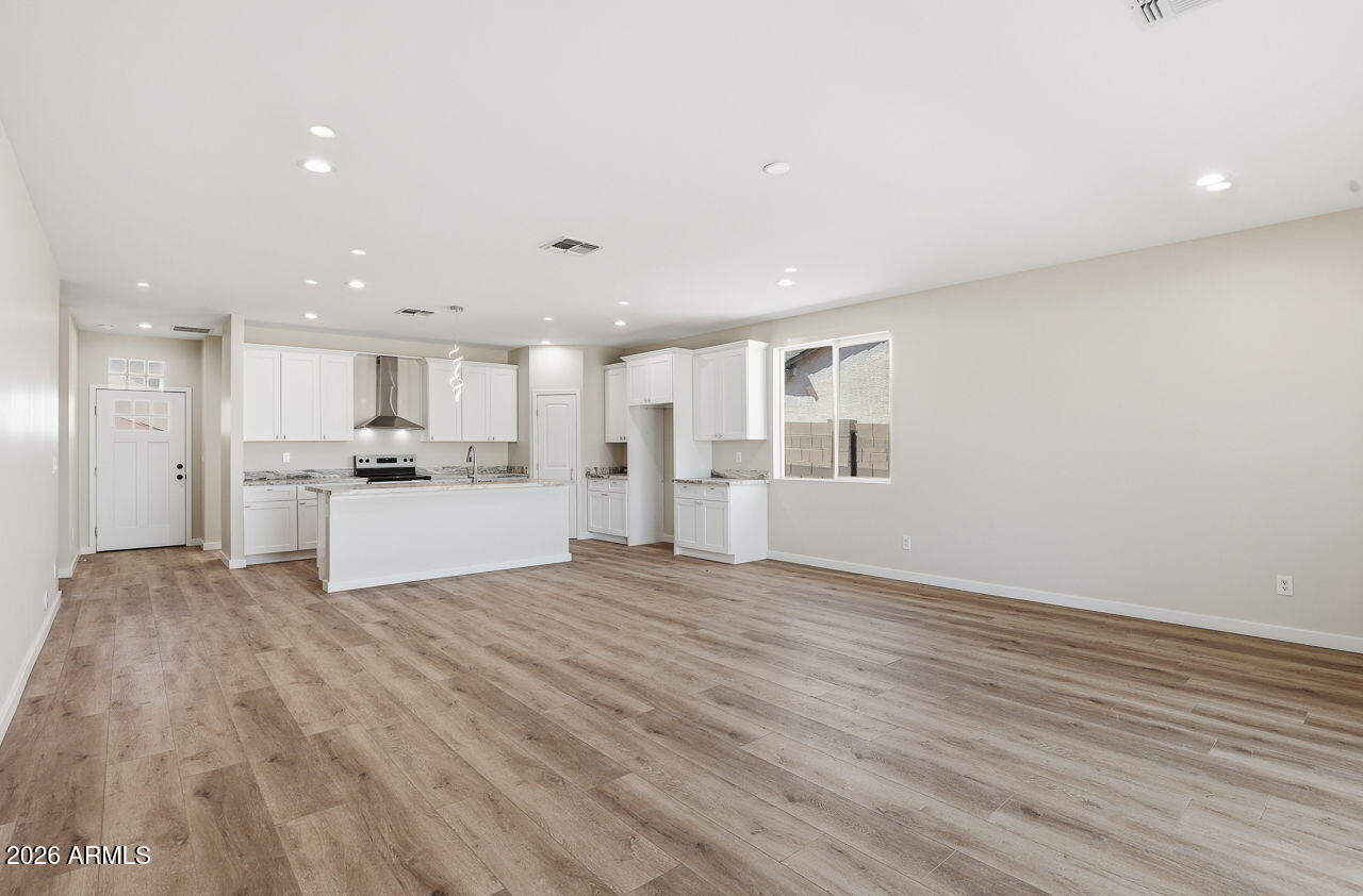 arizona city unit seven - Residential