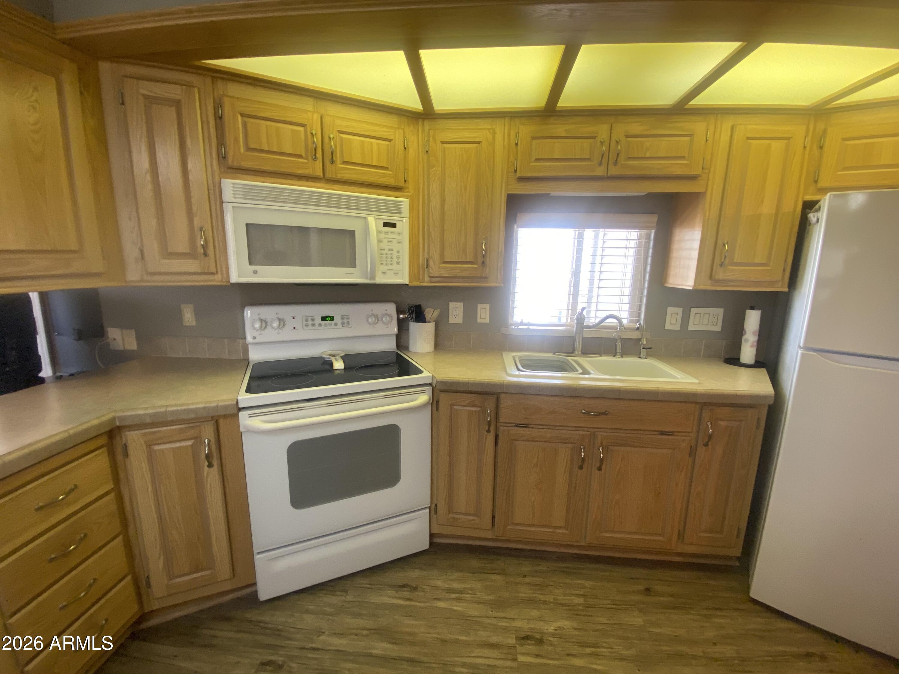 ROADHAVEN RESORT OF APACHE JUNCTION - Land