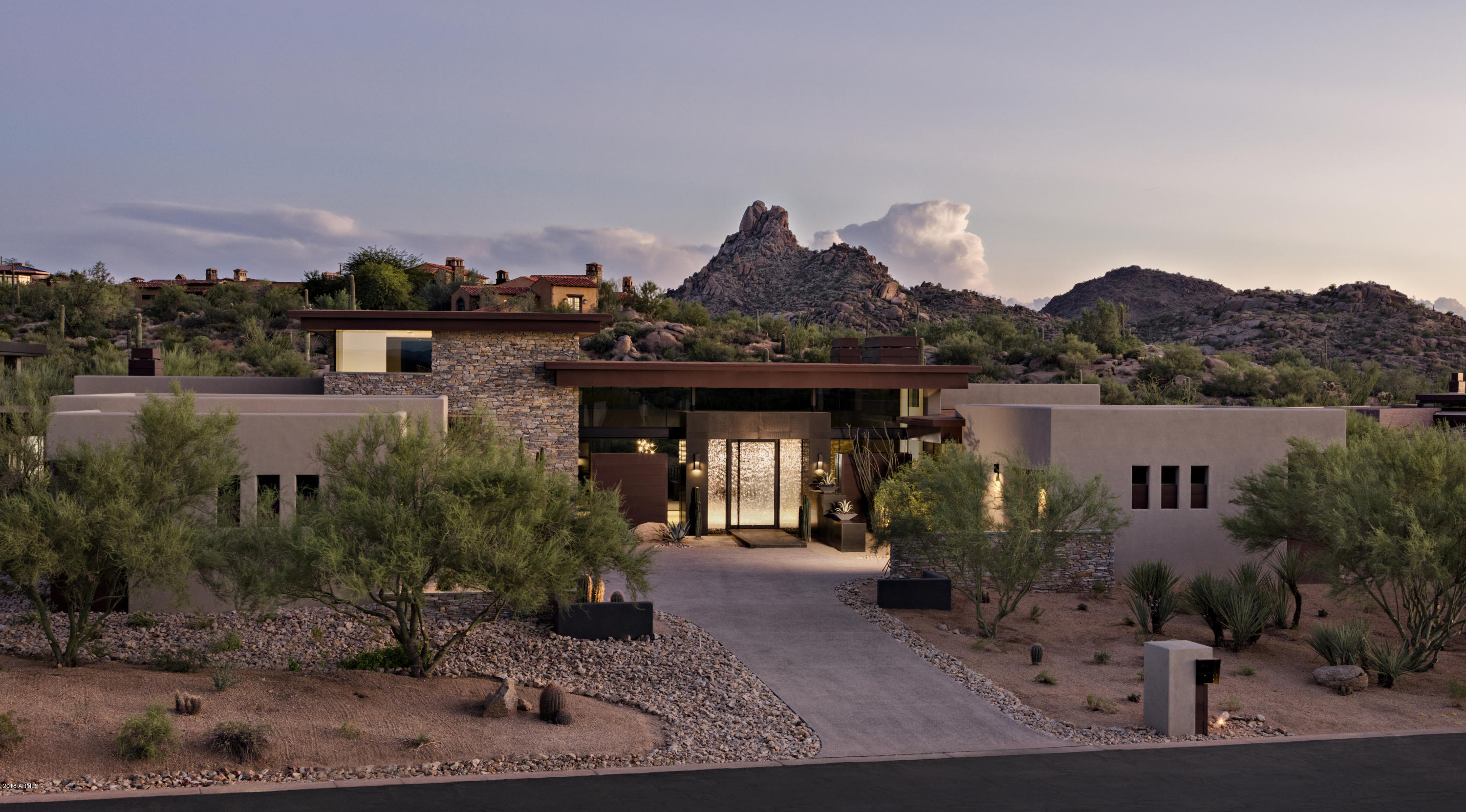 ESTANCIA - Residential