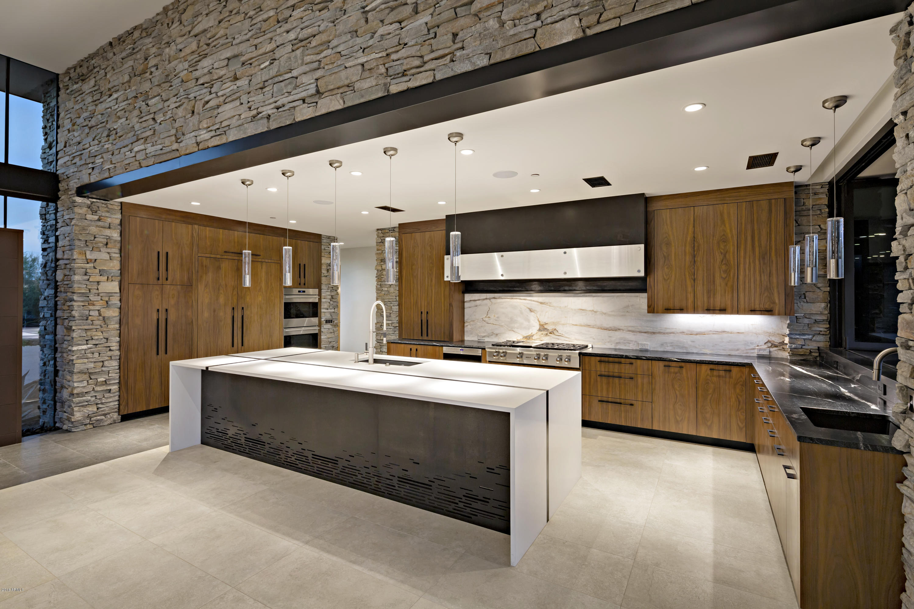 ESTANCIA - Residential