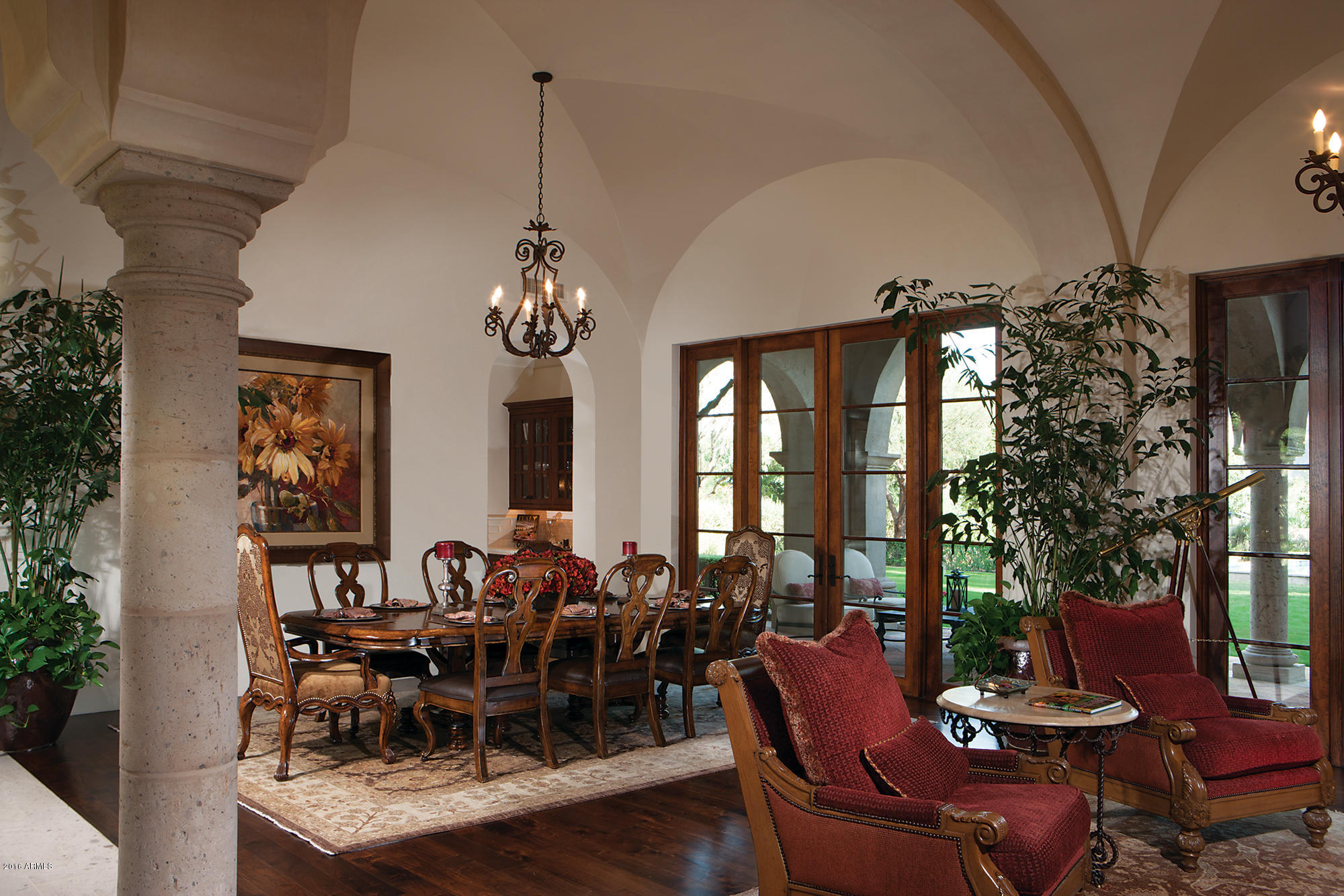 LAS CASAS ESCONDIDAS - Residential