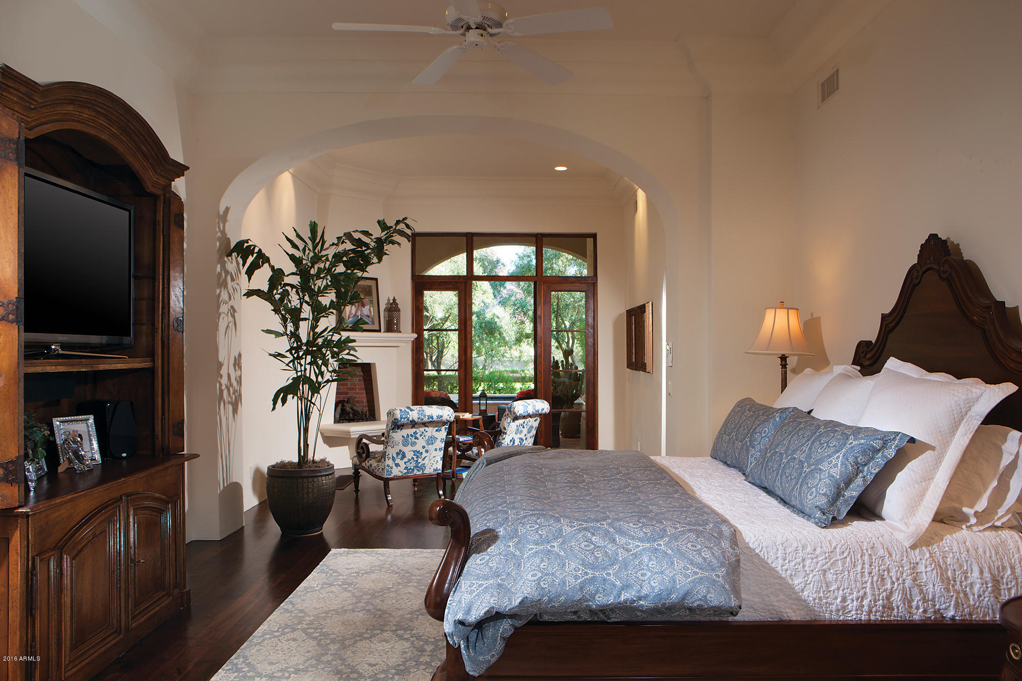 LAS CASAS ESCONDIDAS - Residential