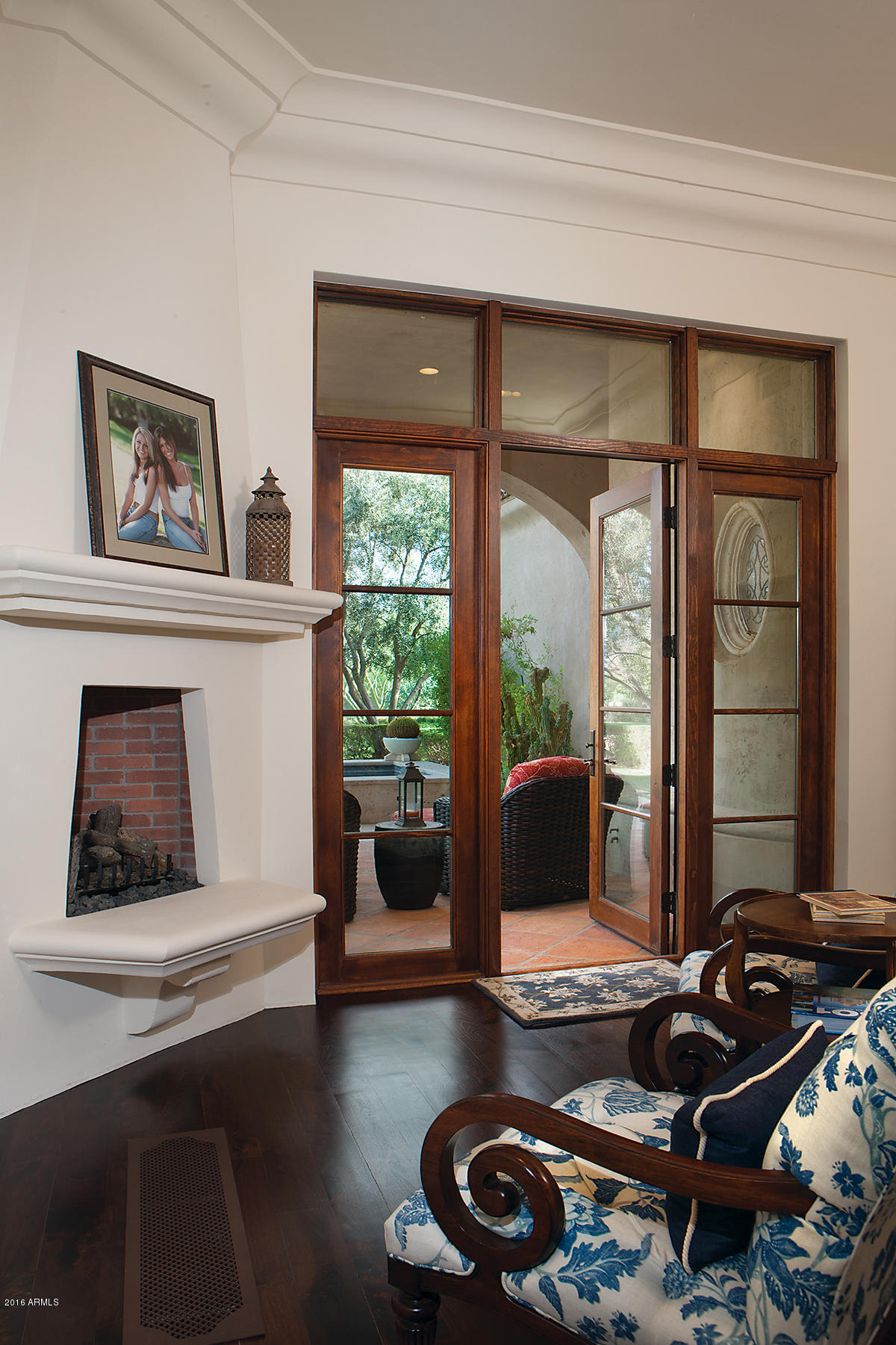 LAS CASAS ESCONDIDAS - Residential