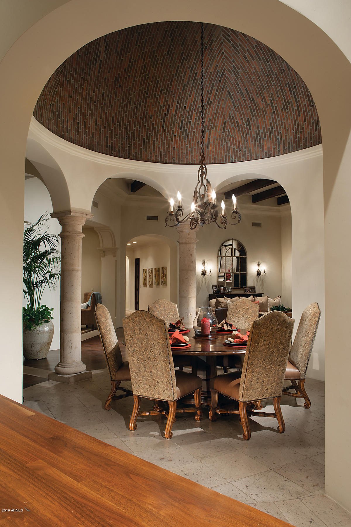 LAS CASAS ESCONDIDAS - Residential
