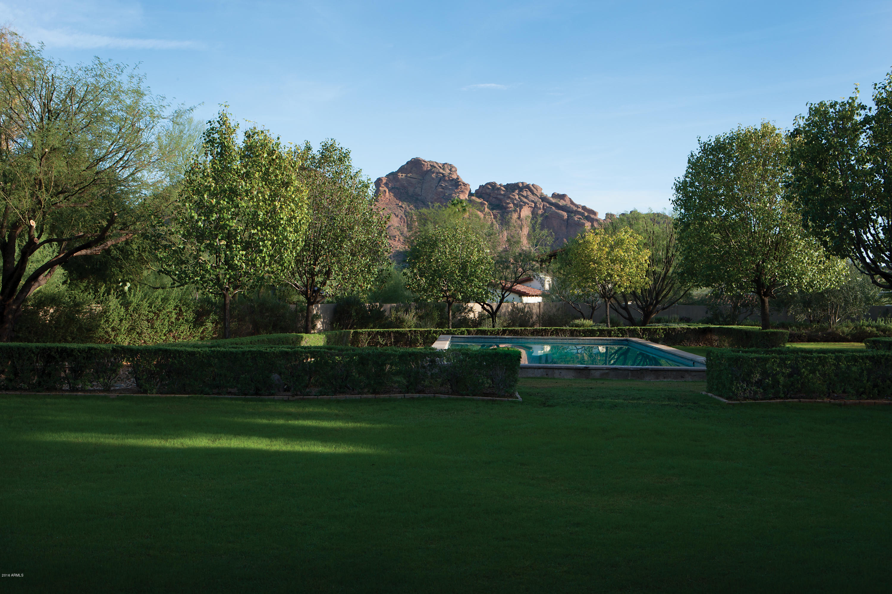 LAS CASAS ESCONDIDAS - Residential