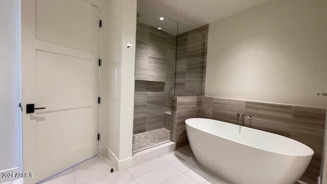 Ascent at the Phoenician Camelback Residences - Residential