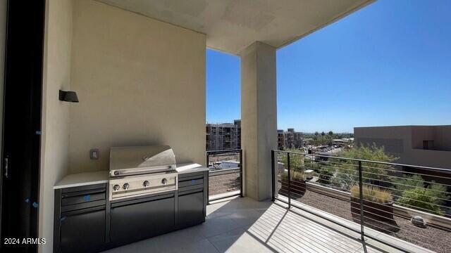 Ascent at the Phoenician Camelback Residences - Residential