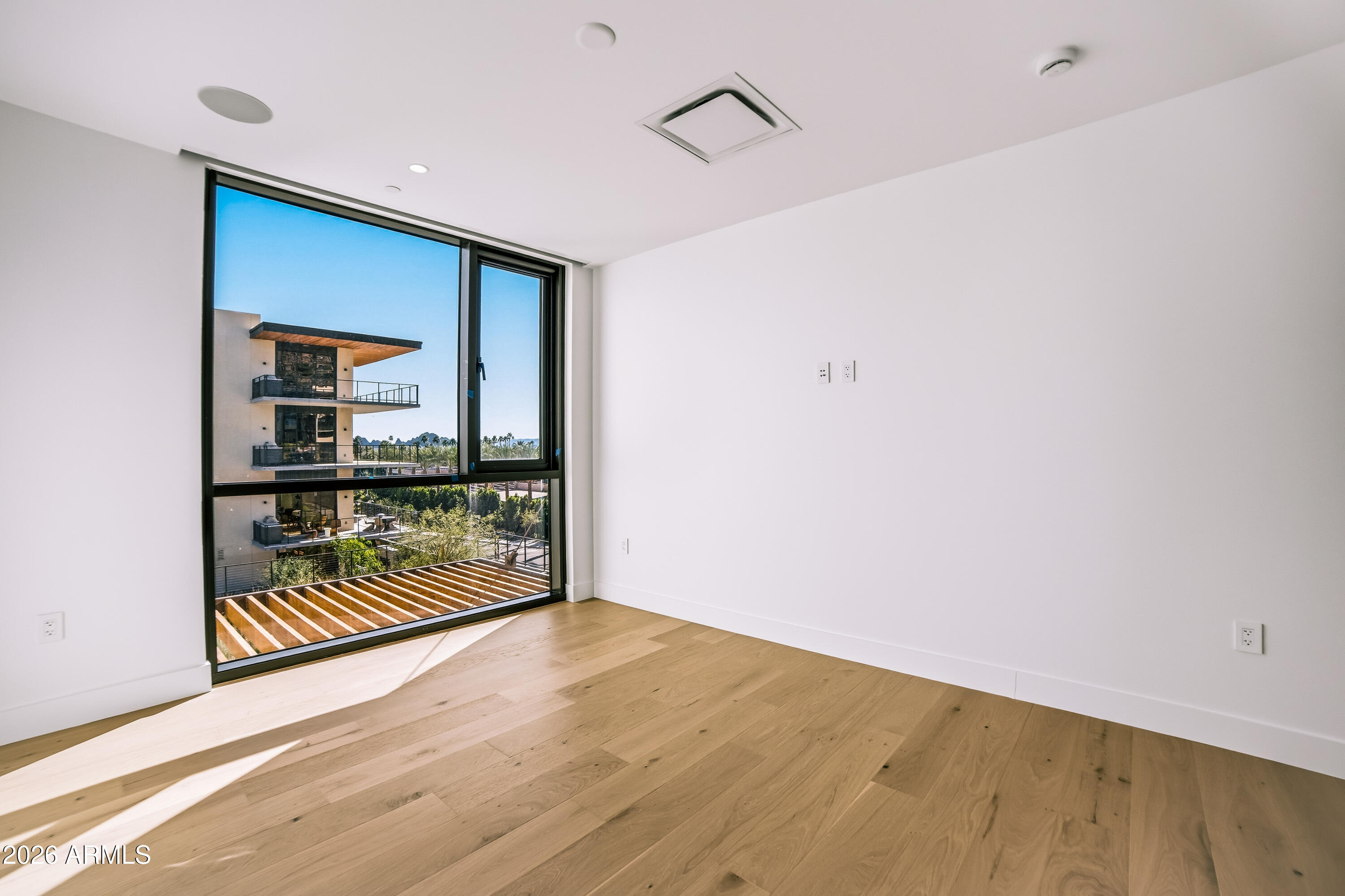 Ascent at the Phoenician Camelback Residences - Residential