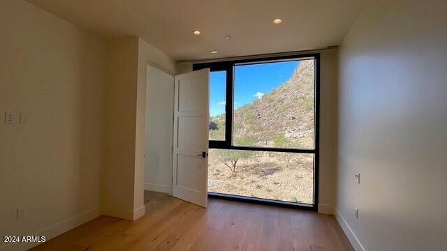 Ascent at the Phoenician Camelback Residences - Residential