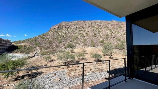 Ascent at the Phoenician Camelback Residences - Residential