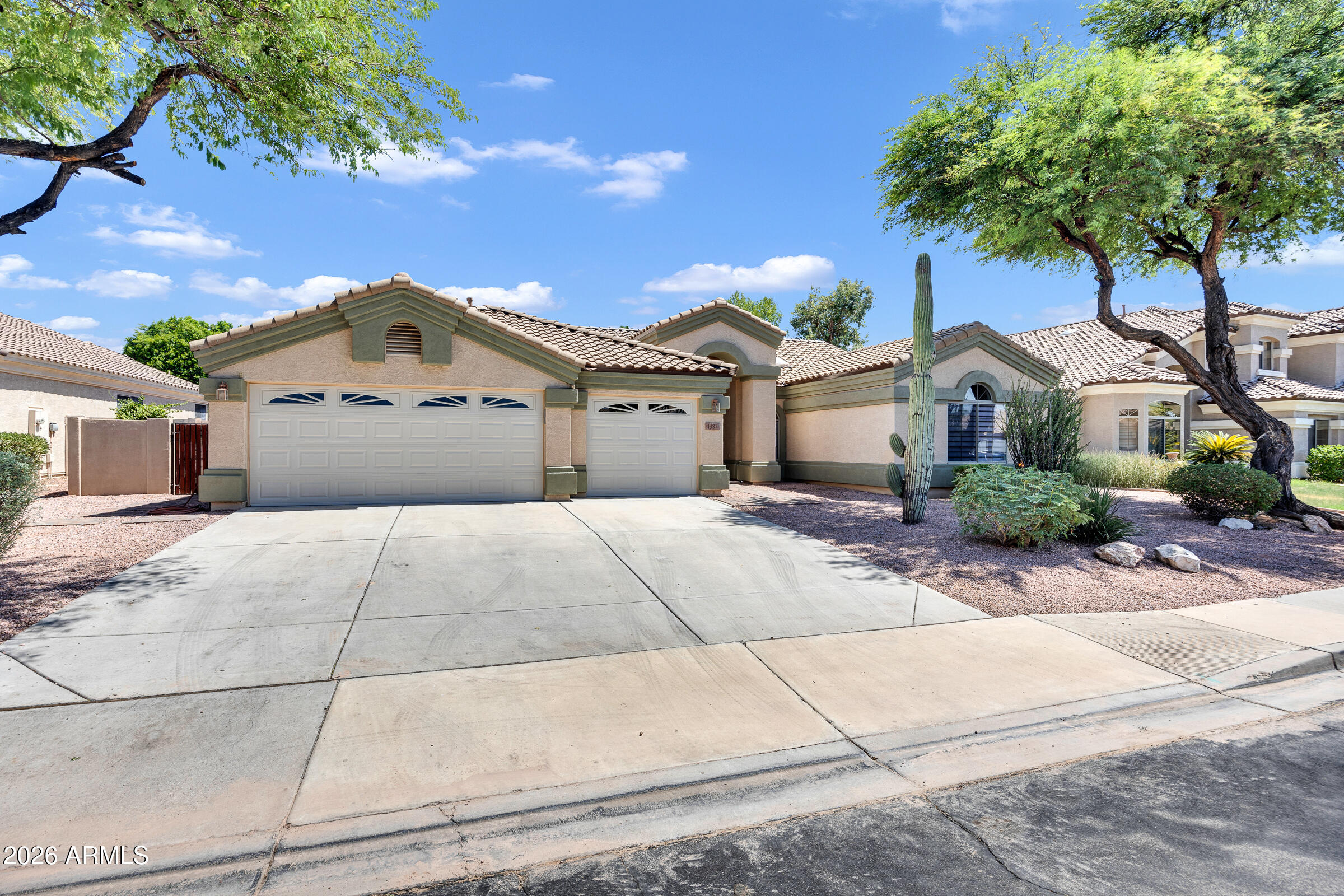 ASHLAND RANCH - Residential