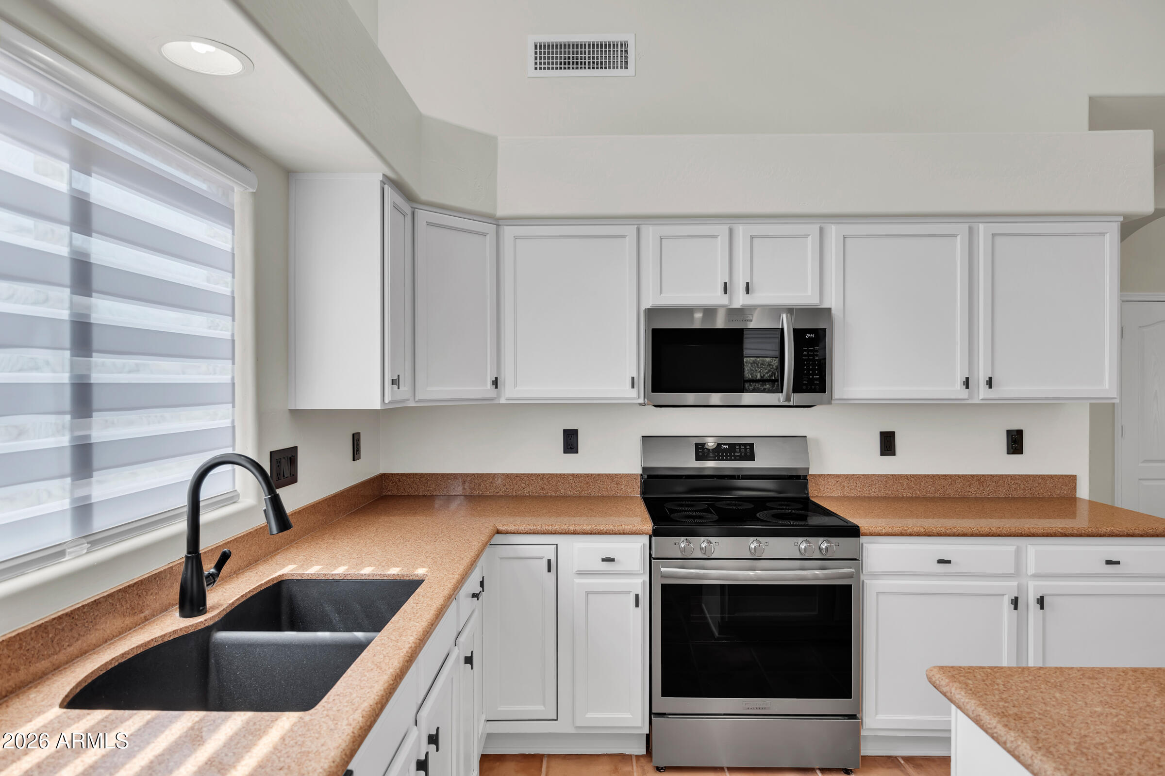 ASHLAND RANCH - Residential