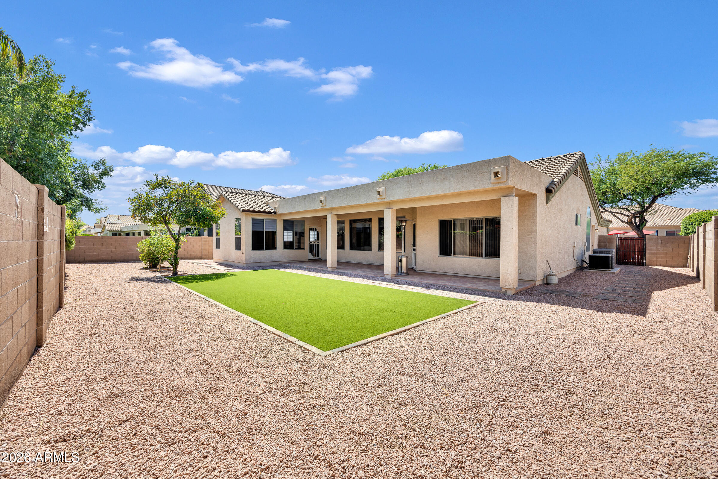 ASHLAND RANCH - Residential