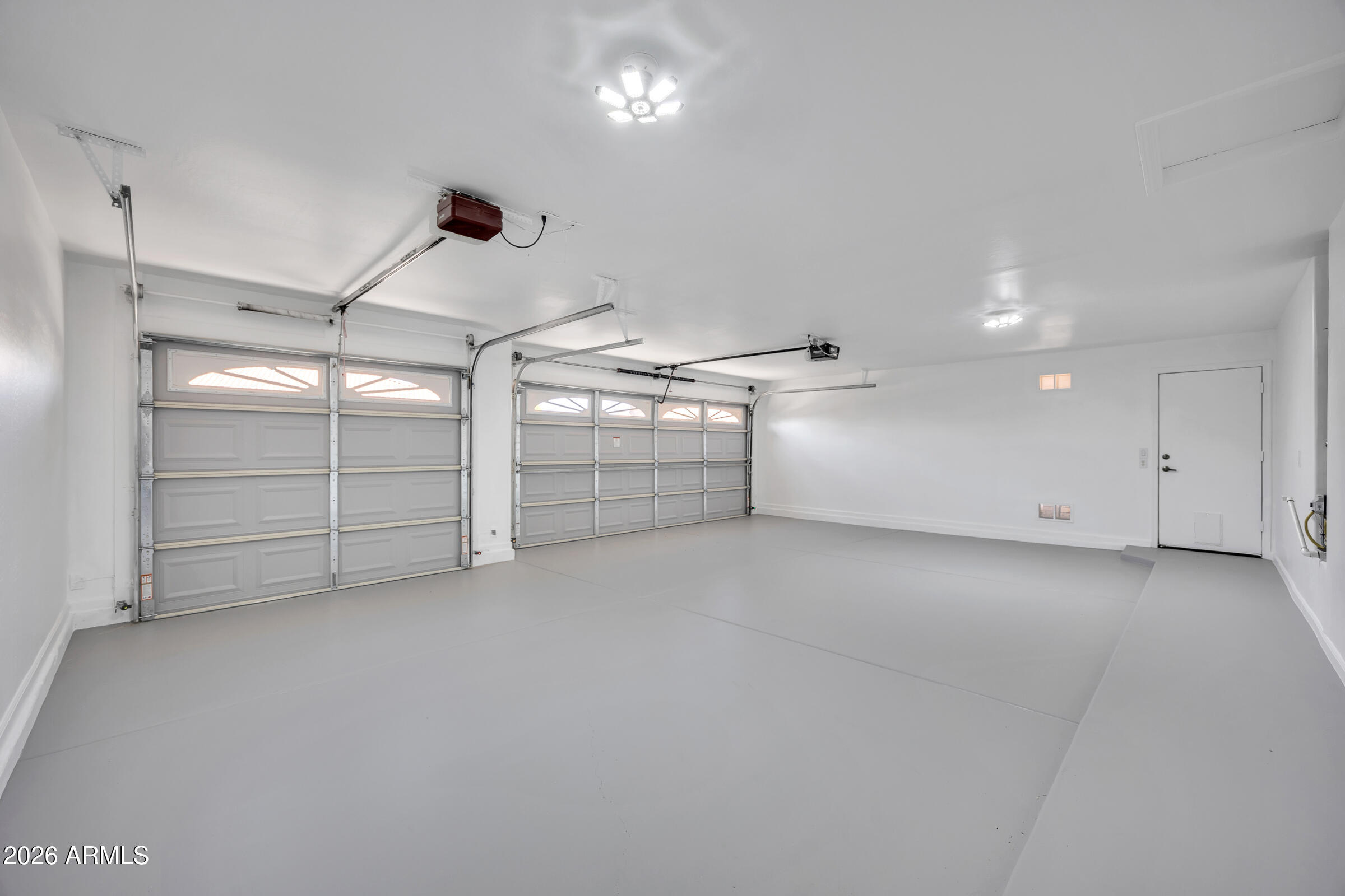ASHLAND RANCH - Residential