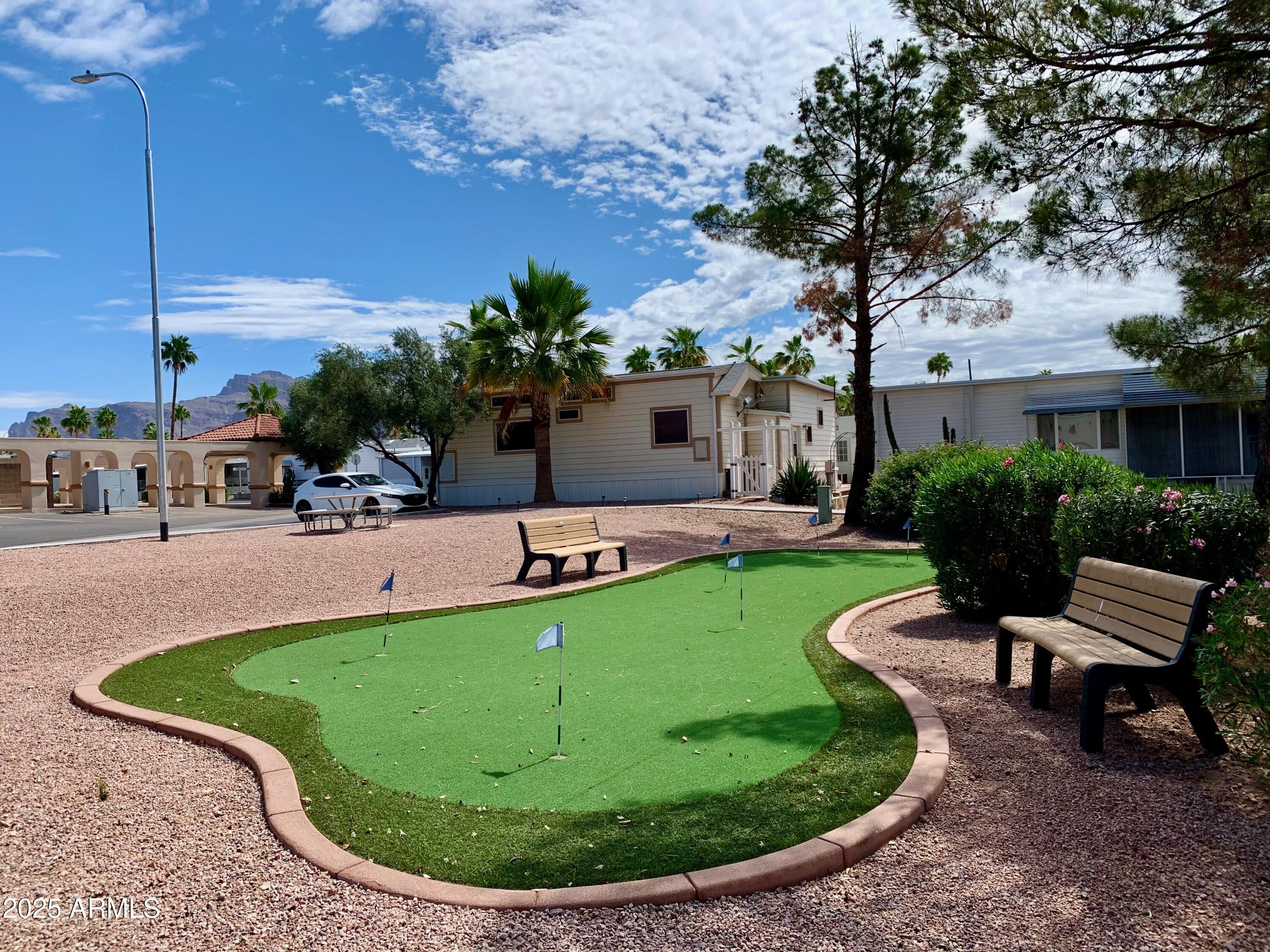 GOLDEN VISTA - Residential