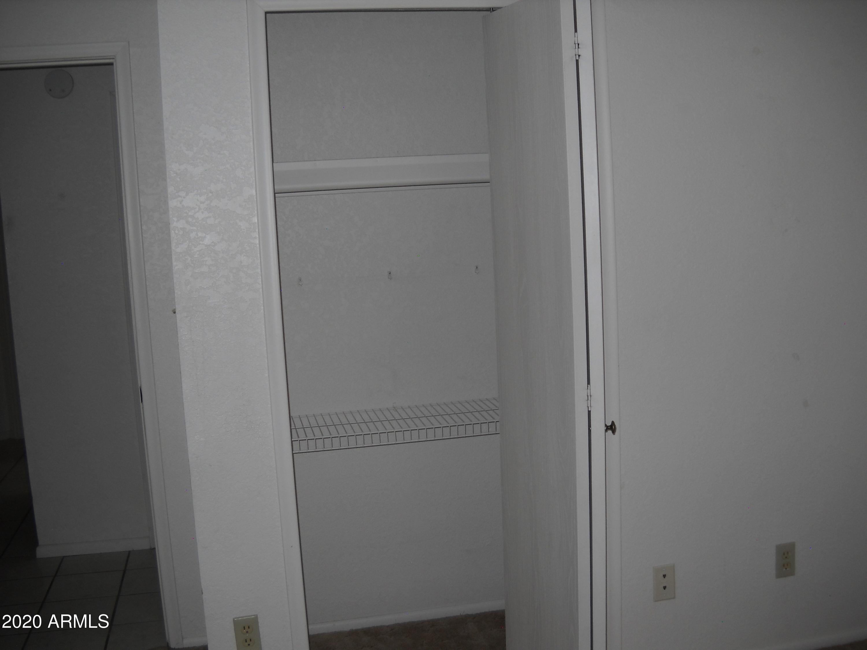 SUMMIT MEADOWS - Residential Lease