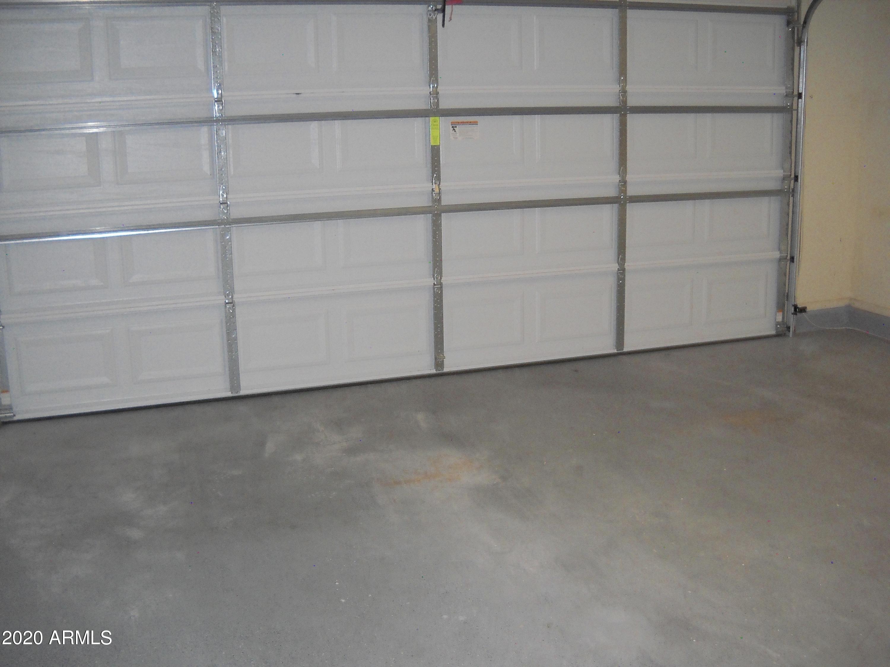 SUMMIT MEADOWS - Residential Lease