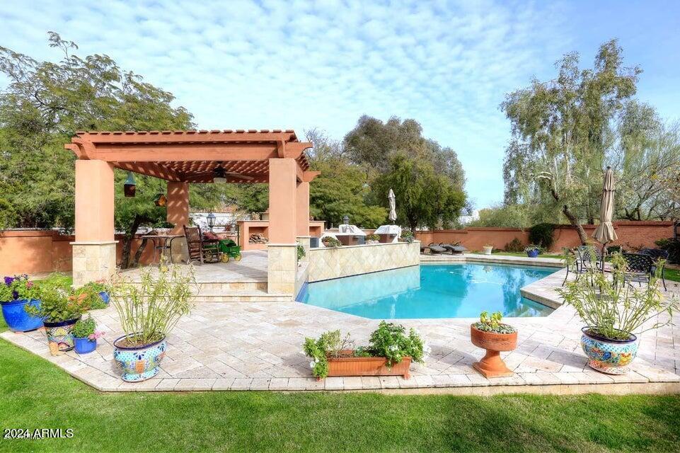 CHENEY MANOR LOT 6 - Residential
