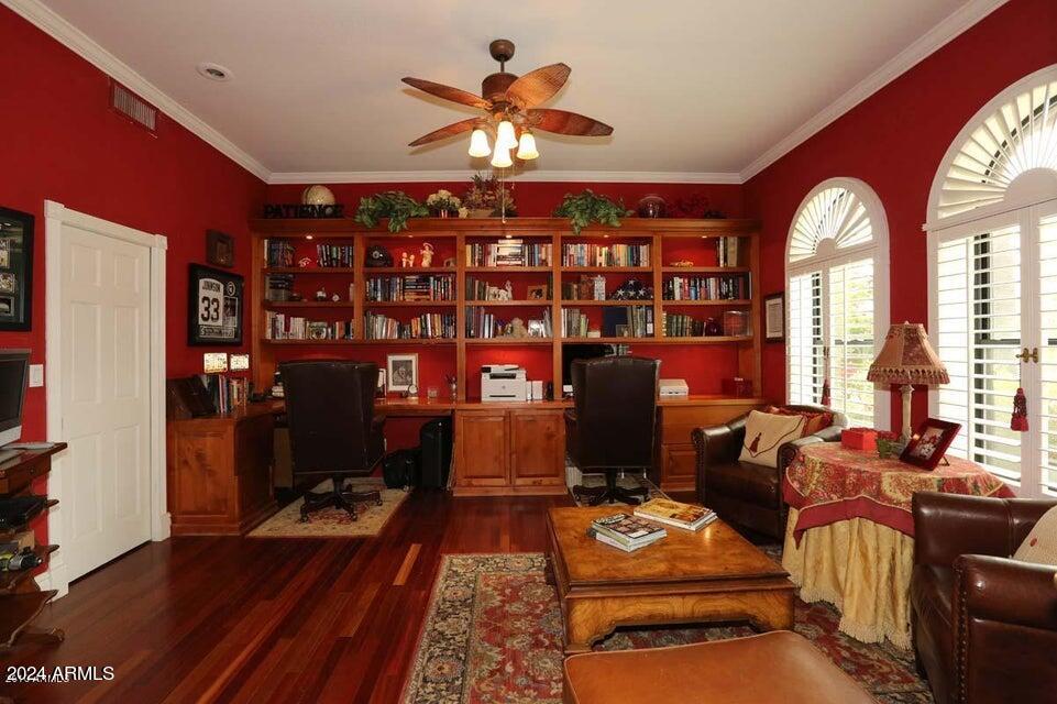 CHENEY MANOR LOT 6 - Residential