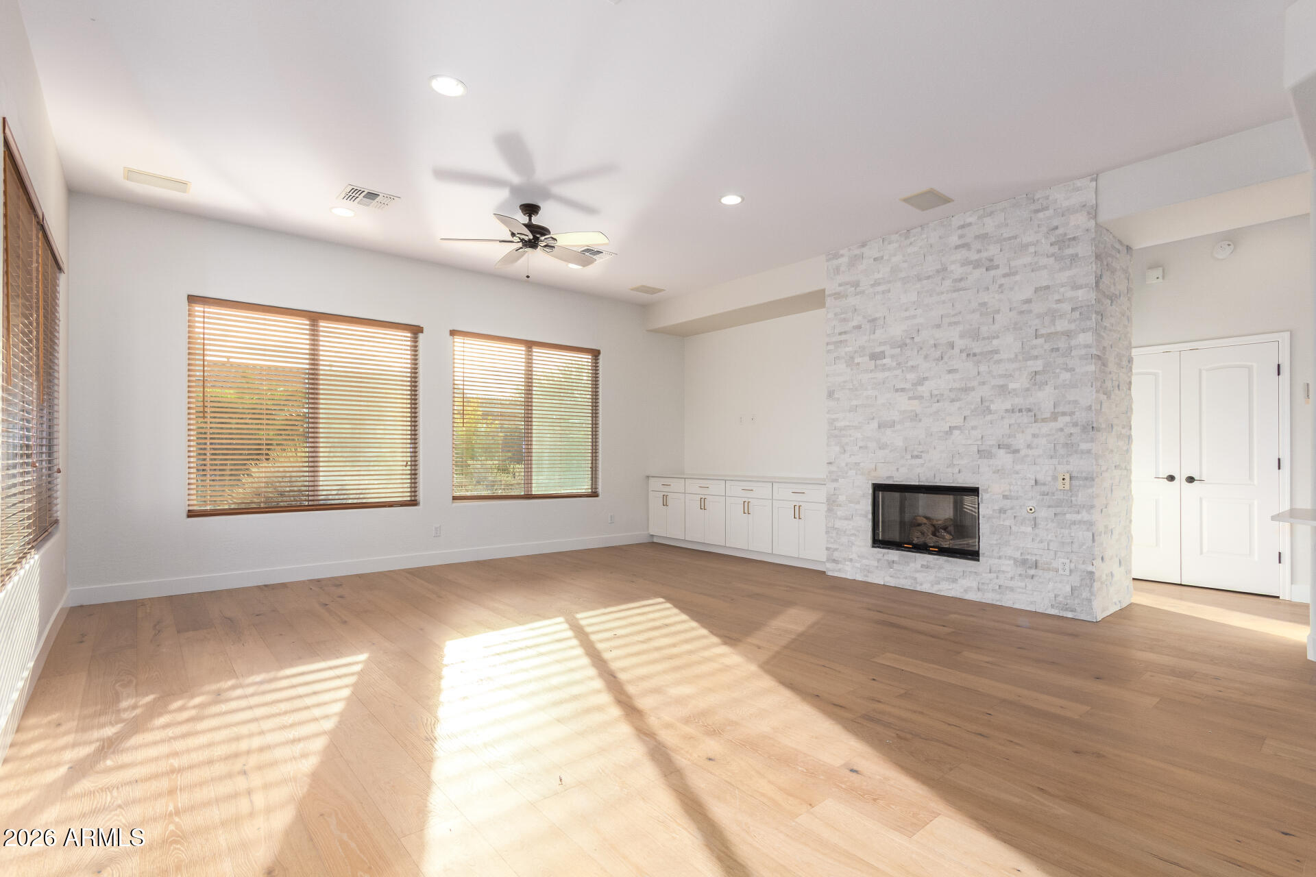 CORTE BELLA COUNTRY CLUB PHASE 1 UNIT 1 - Residential