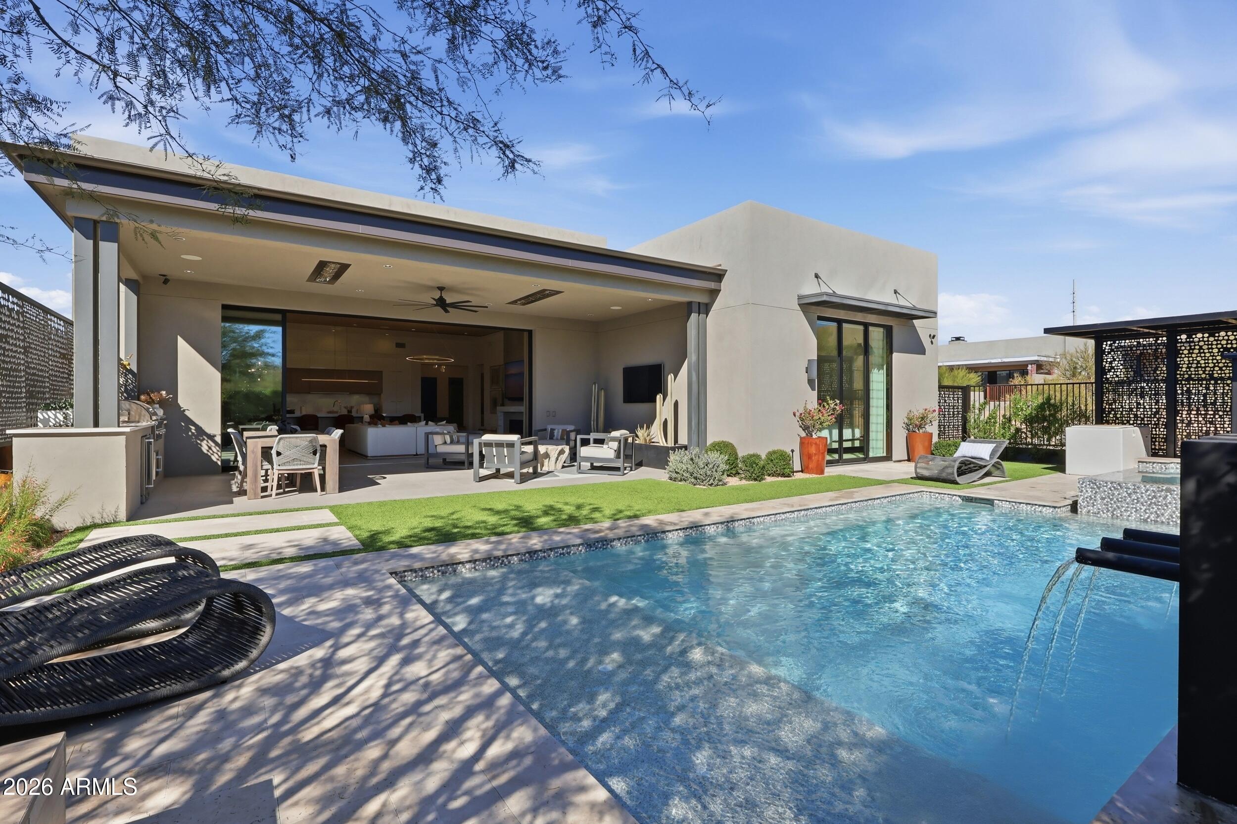 Aura - Residential