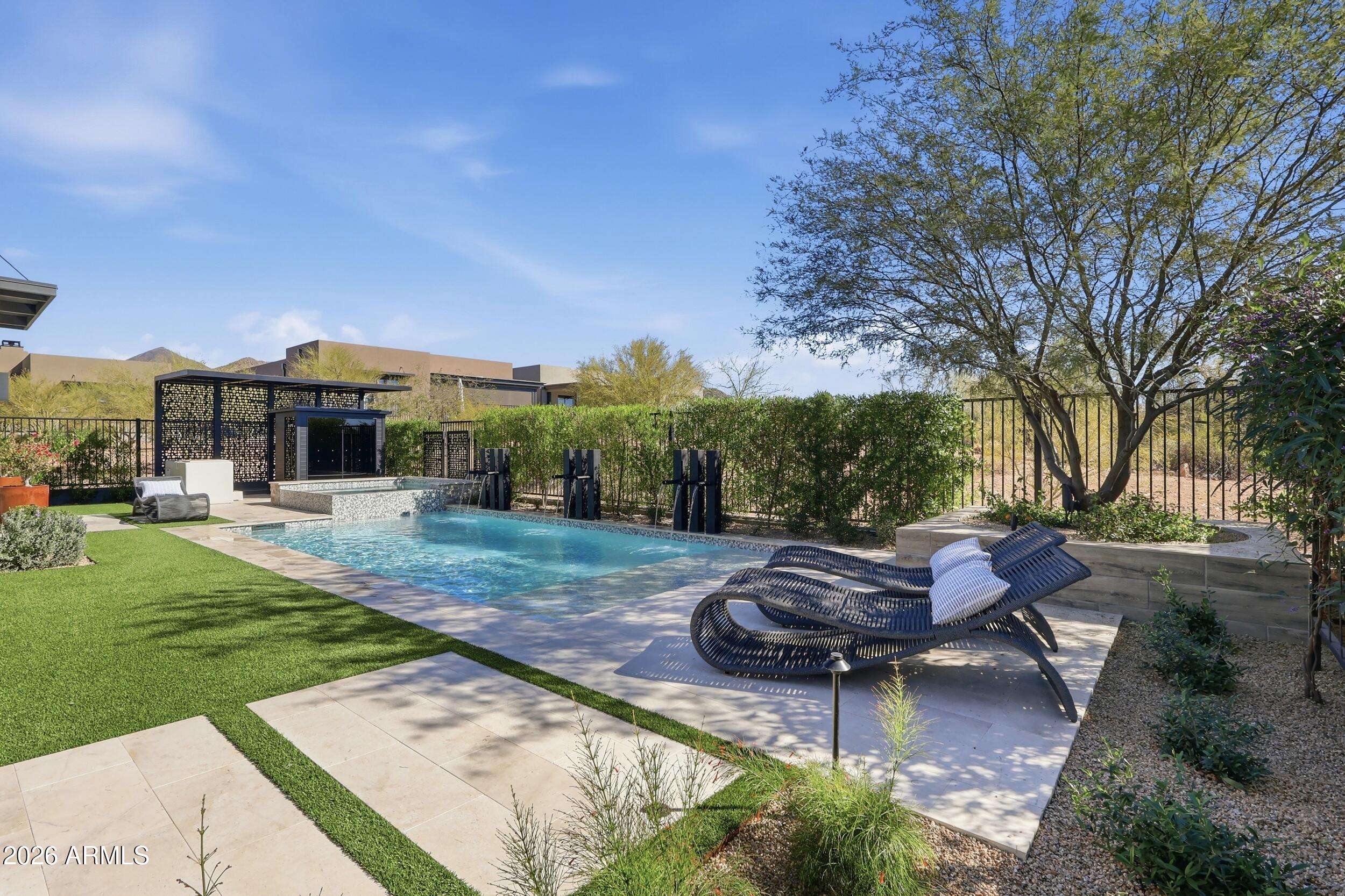 Aura - Residential