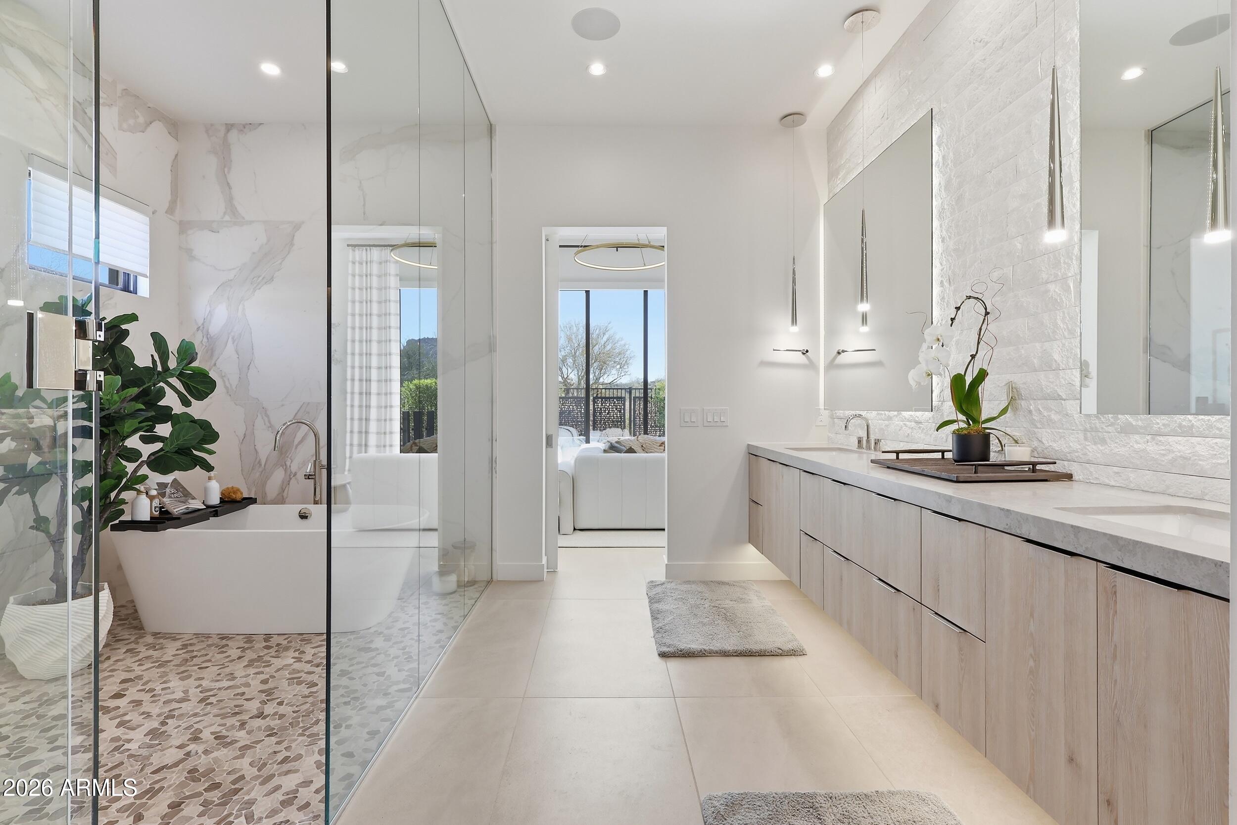 Aura - Residential