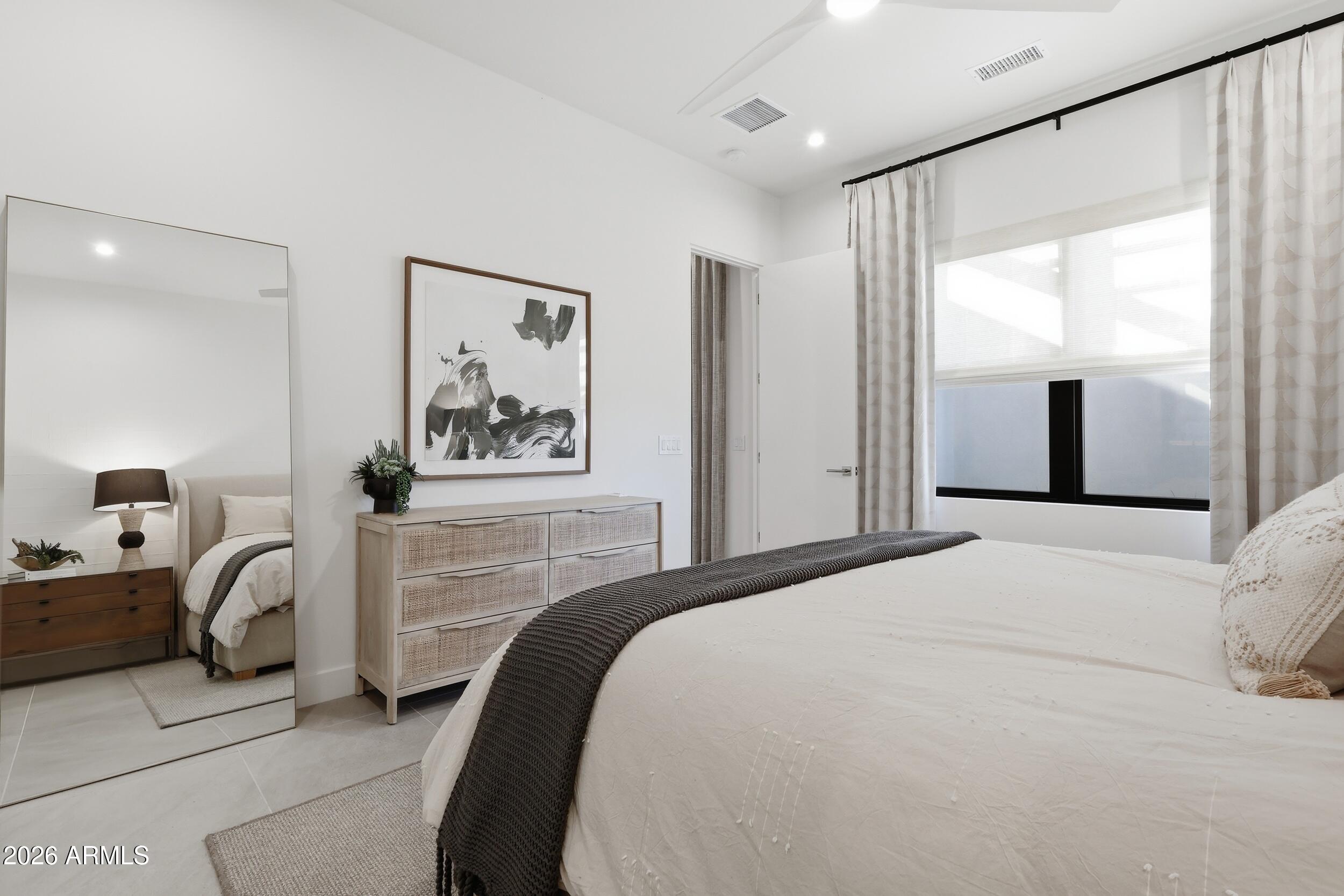 Aura - Residential