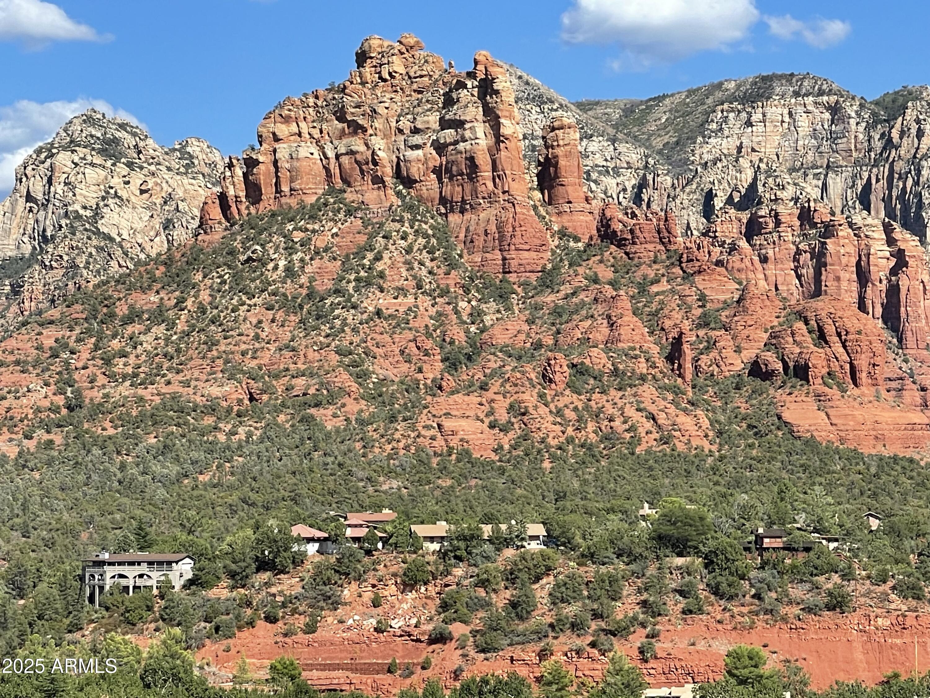 SKY RIDGE ESTATES - Land
