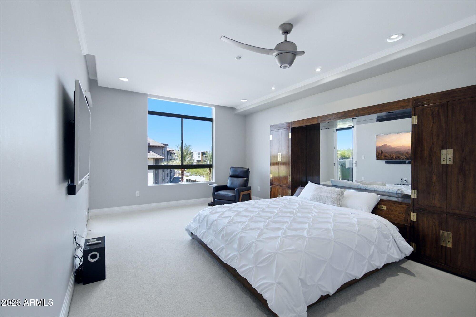 LANDMARK CONDOMINIUM 2 2ND AMD - Residential Lease