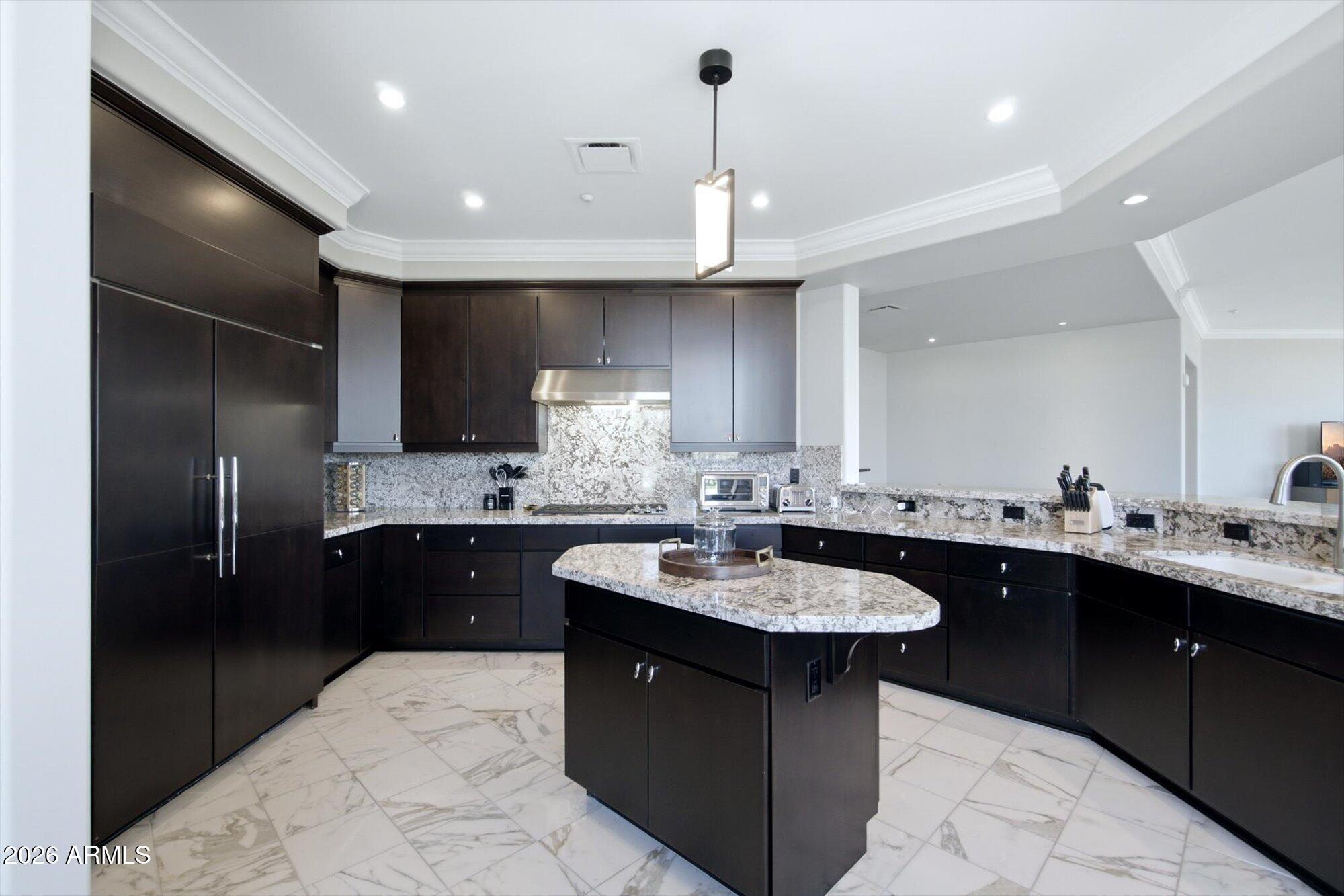LANDMARK CONDOMINIUM 2 2ND AMD - Residential Lease