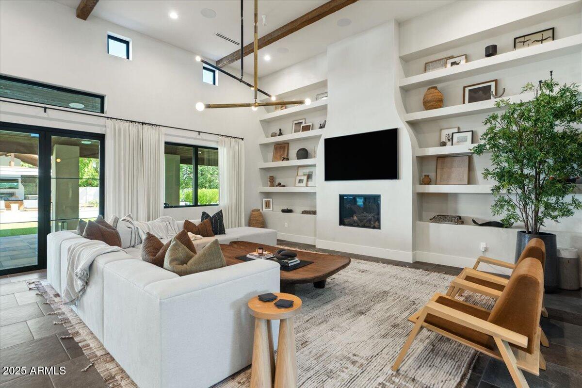STONERIDGE ESTATES 3 - Residential