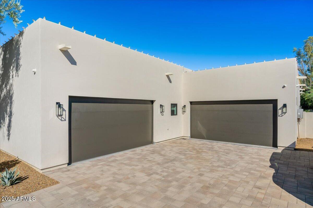 STONERIDGE ESTATES 3 - Residential